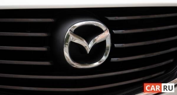 Представлен новый флагманский кроссовер Mazda. У него сразу три конфигурации трехрядного салона