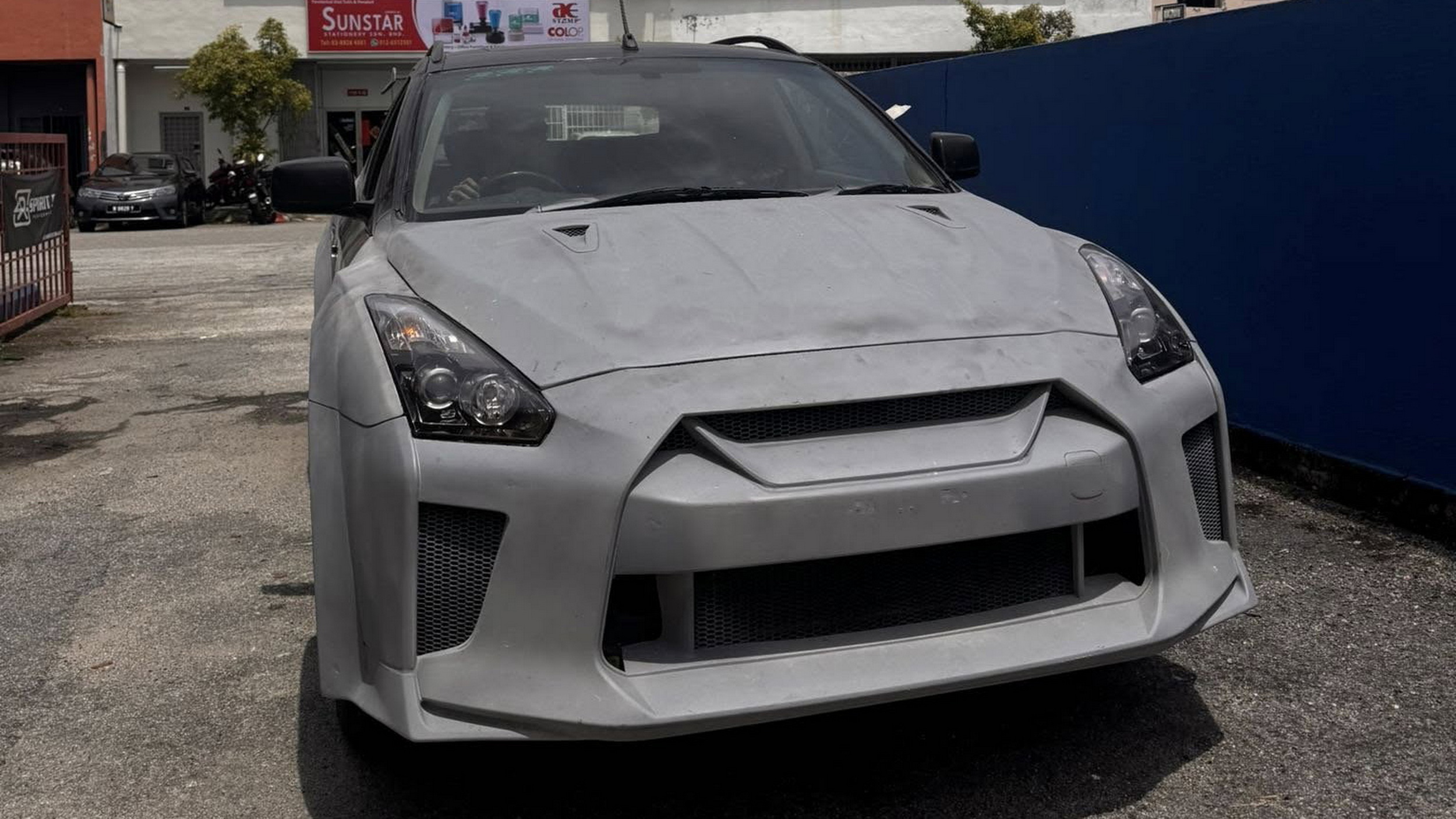 Nissan Murano перетворюється на позашляховик R35 GT-R