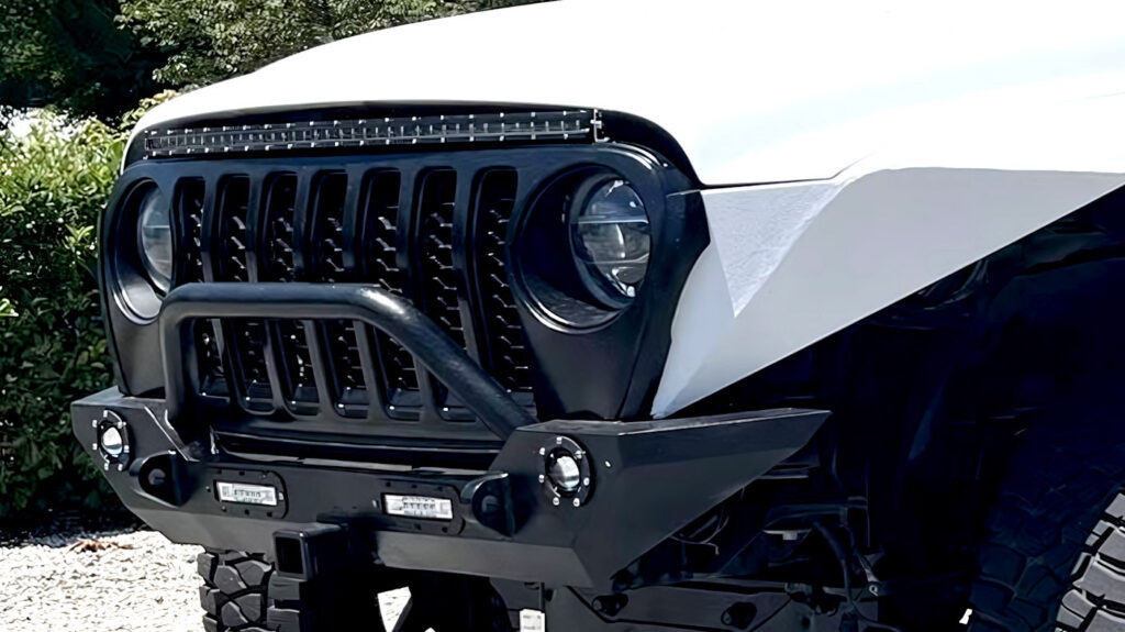 Він розірвав барана та побудував щось, на що Jeep не наважився