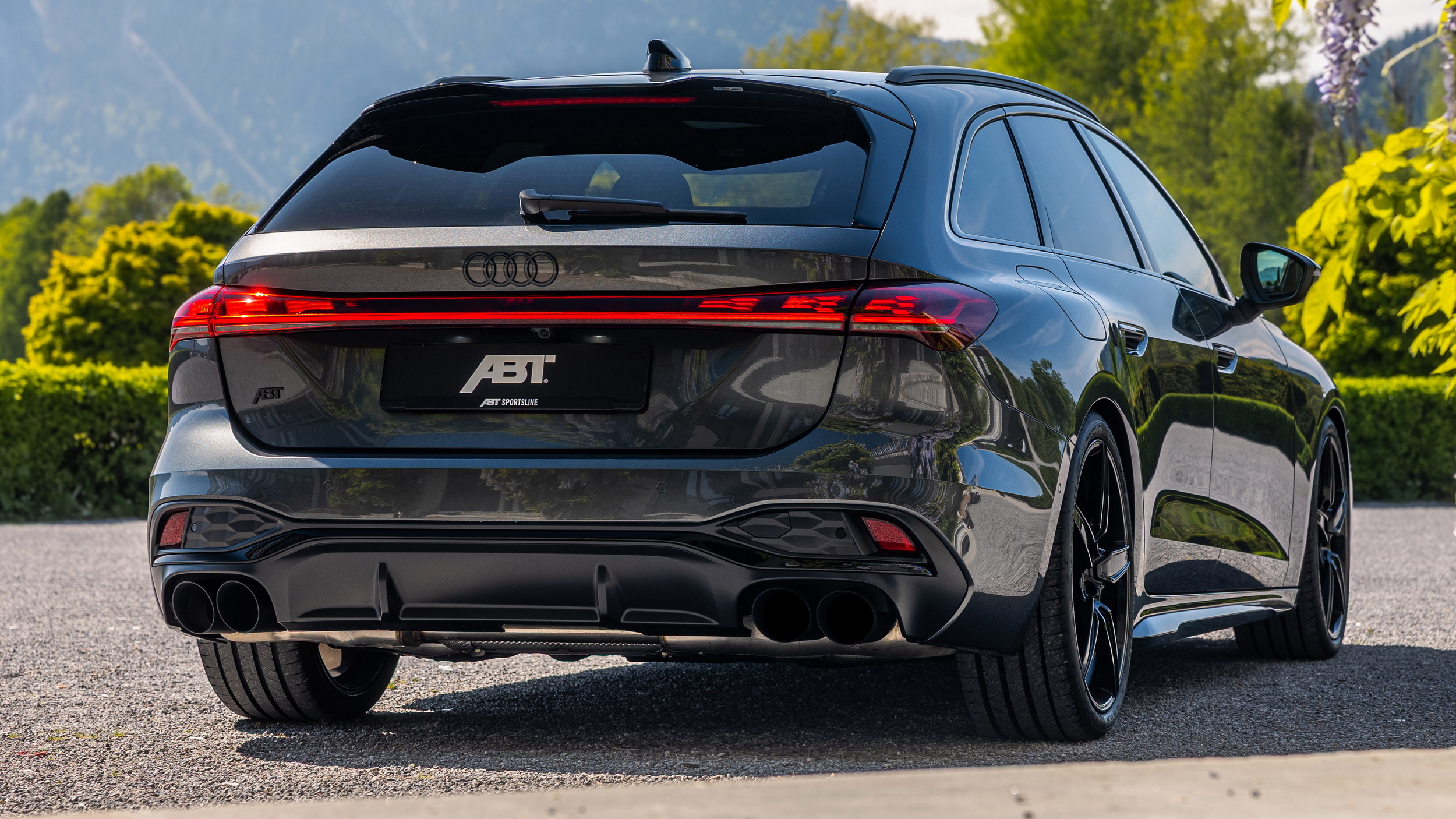 Немає RS5, тому ABT створила його, так би мовити