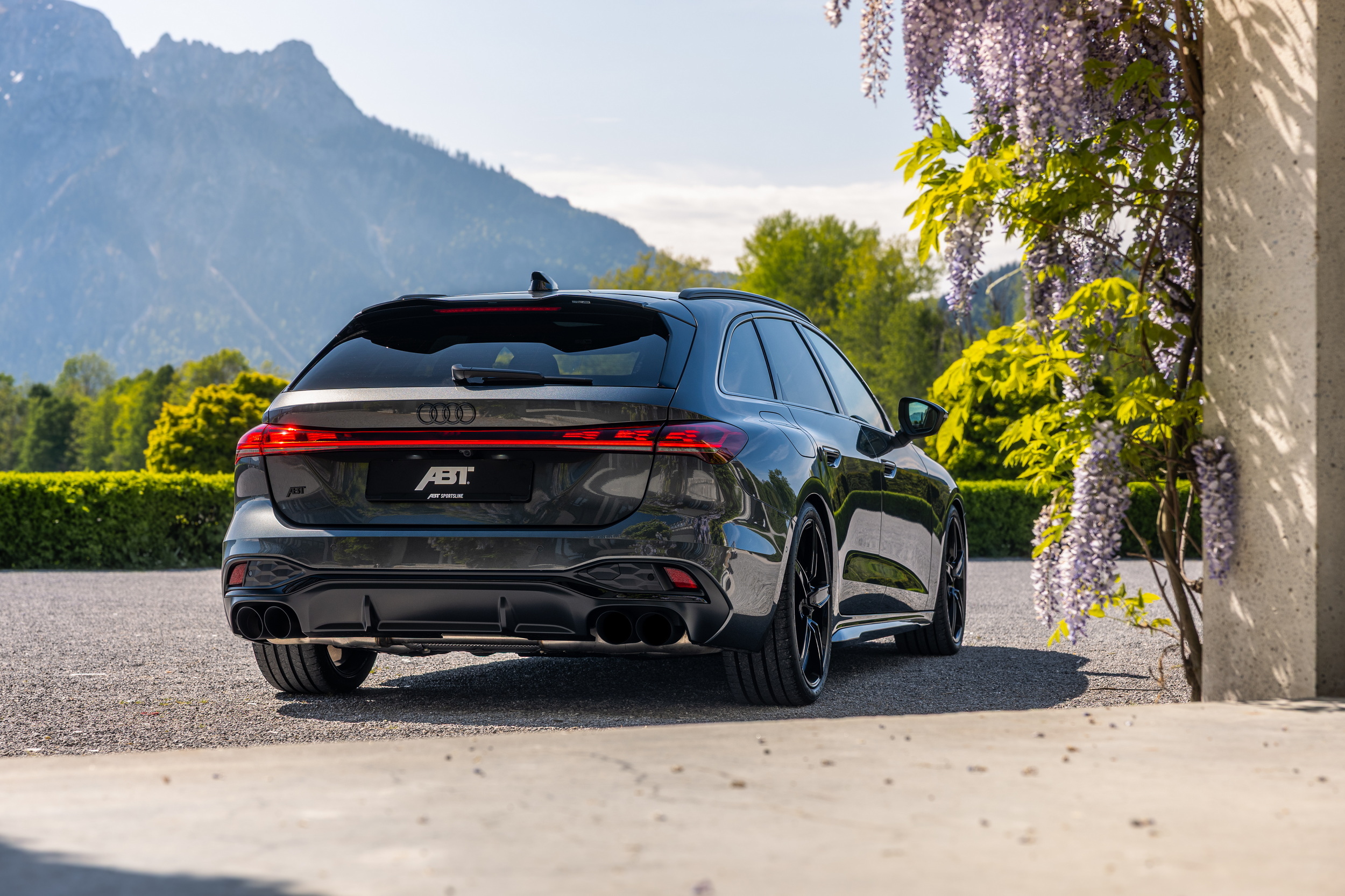 Немає RS5, тому ABT створила його, так би мовити