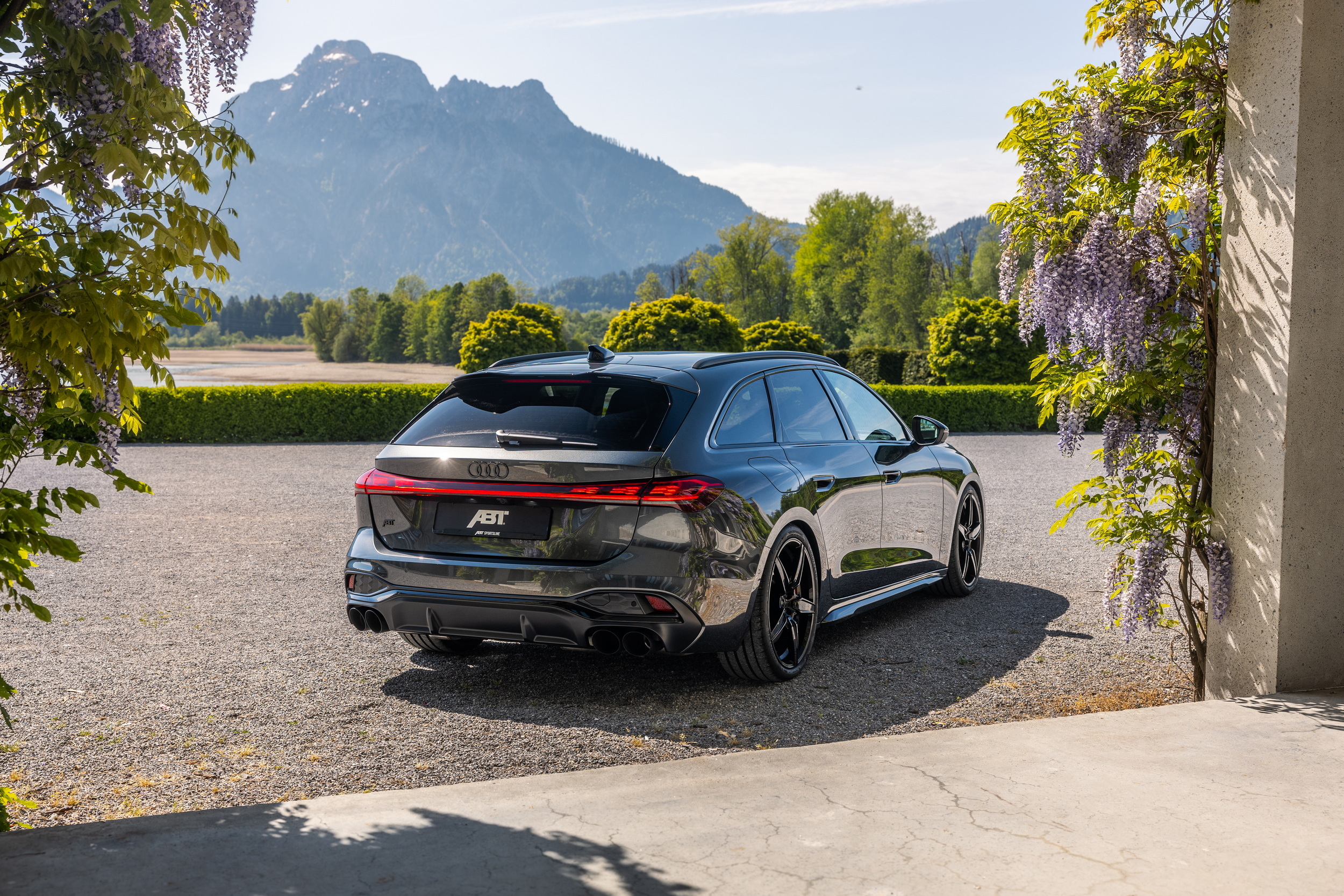 Немає RS5, тому ABT створила його, так би мовити