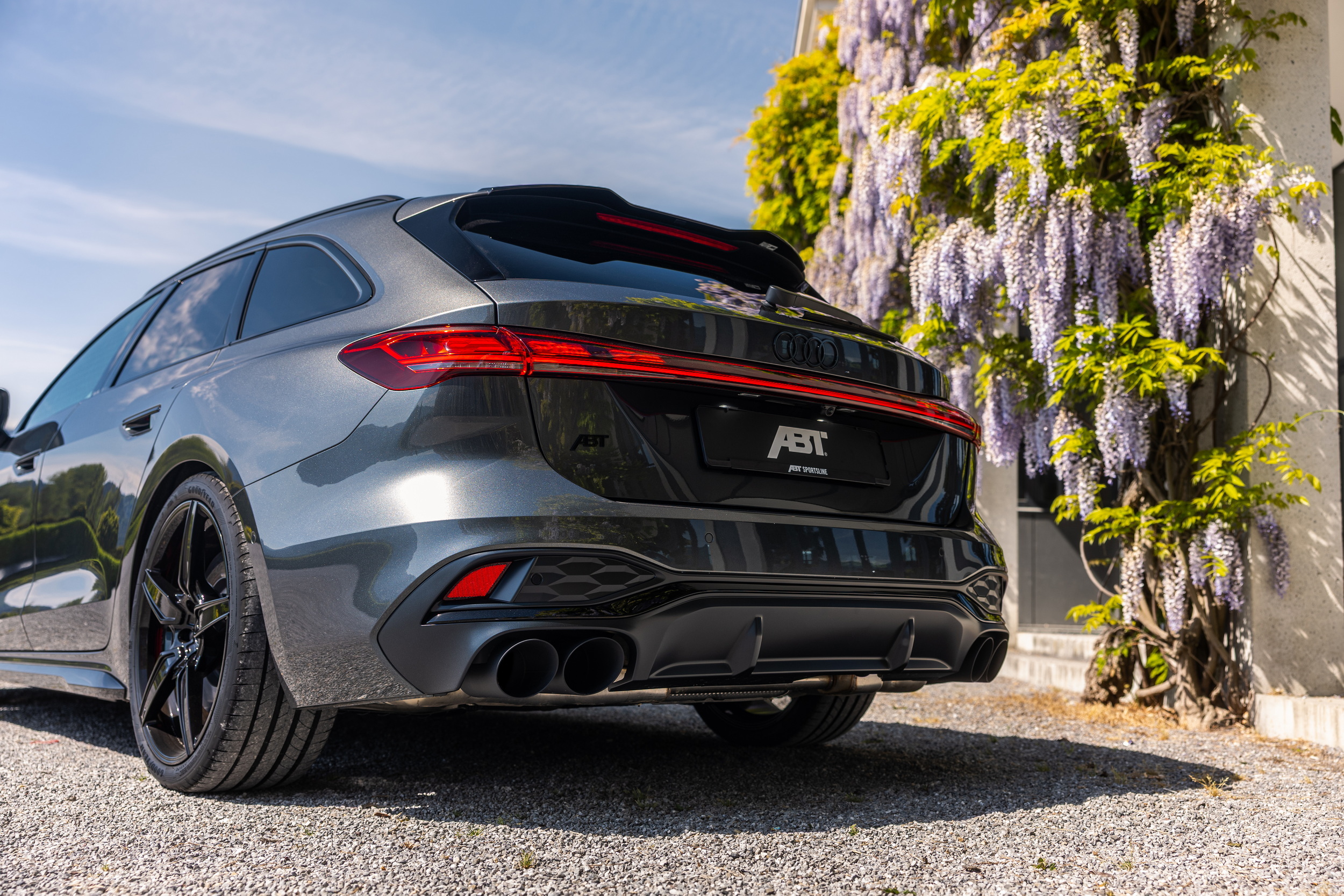 Немає RS5, тому ABT створила його, так би мовити