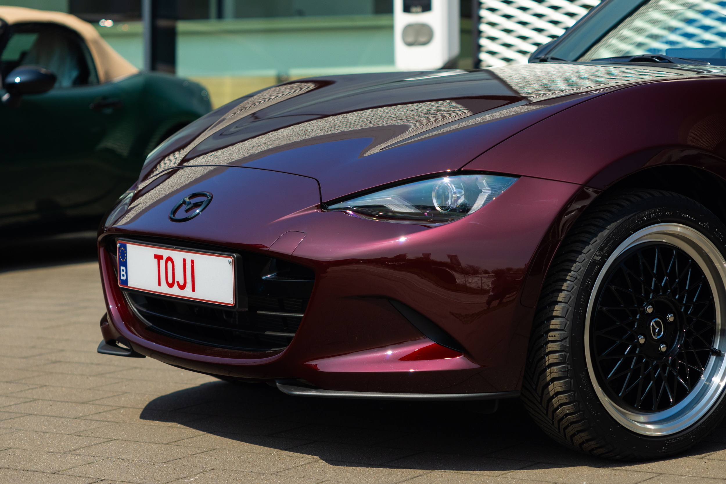 Спеціальна пропозиція дилера MX-5 – це лист кохання до Cosmo Coupe 1967 року