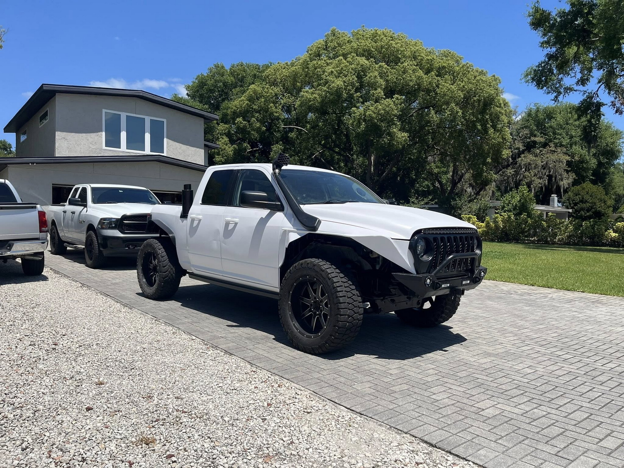 Він розірвав барана та побудував щось, на що Jeep не наважився