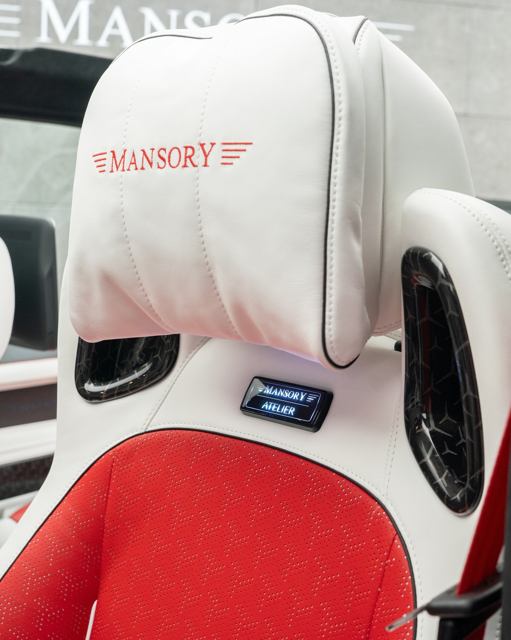 Кабріолет G-класу Suicide Door щойно зник, як і стандарти