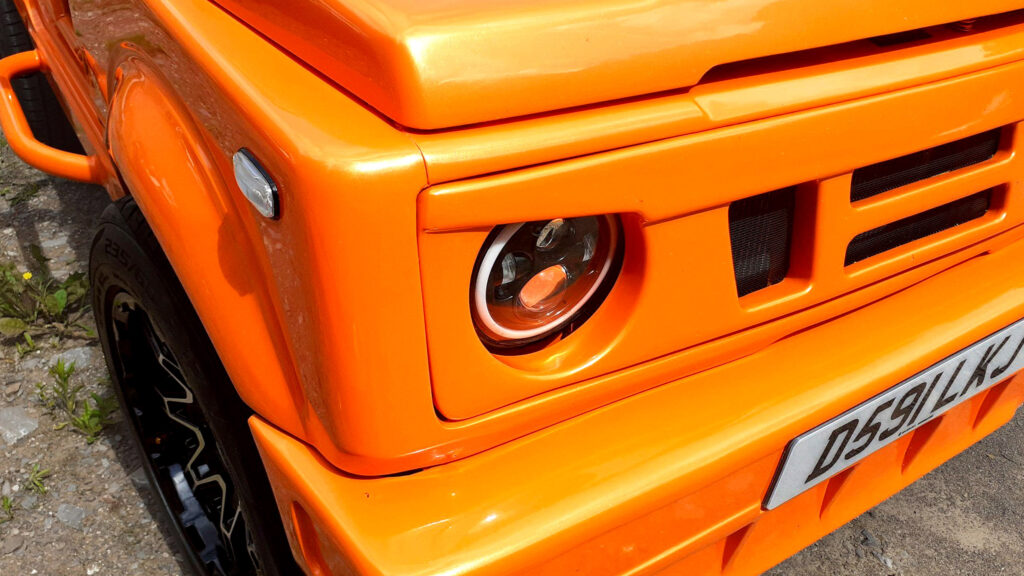 Ви ніколи не бачили Suzuki Jimny таким розлюченим