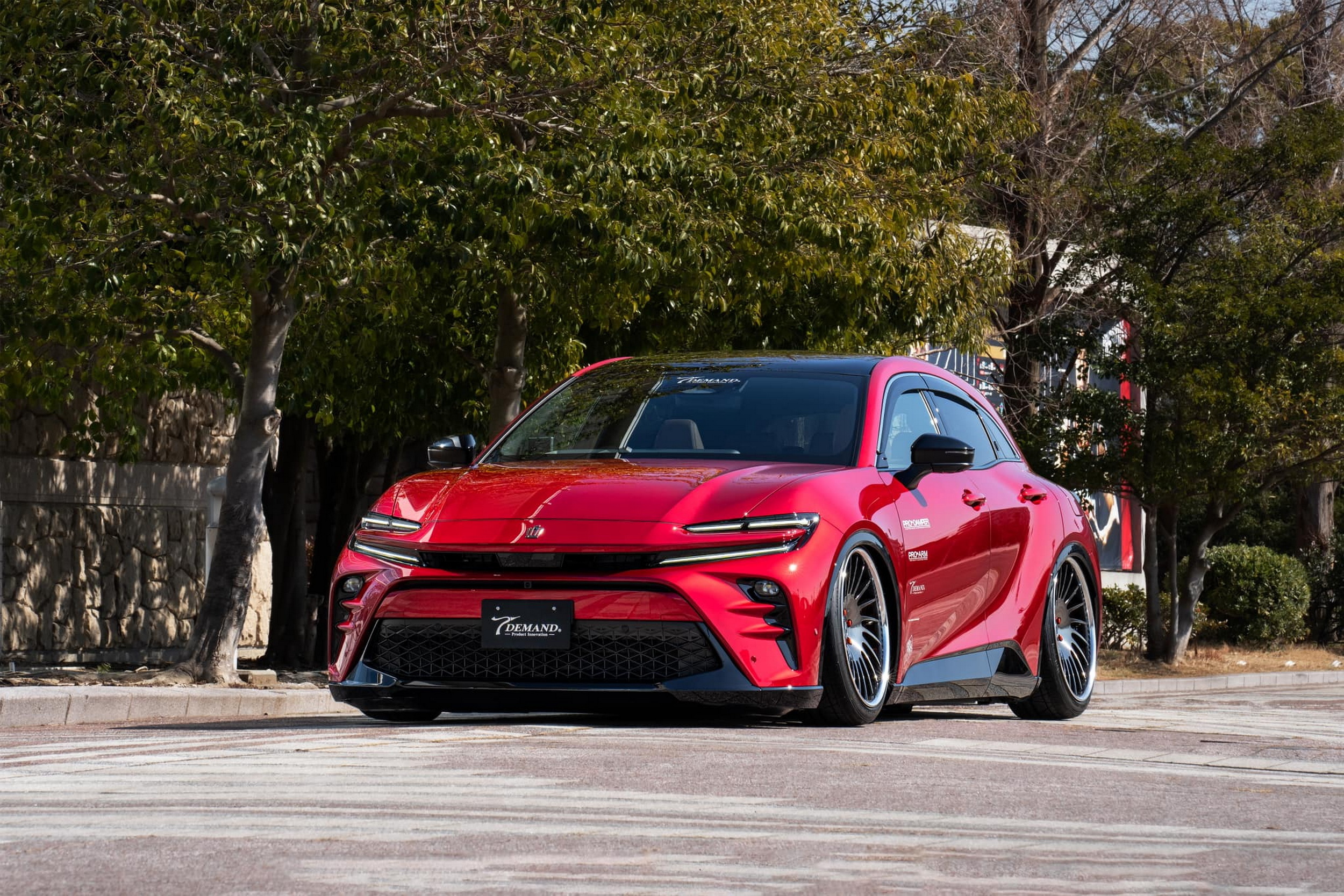 Toyota Crown Signia перетворилася на універсал, яким вона завжди мала бути