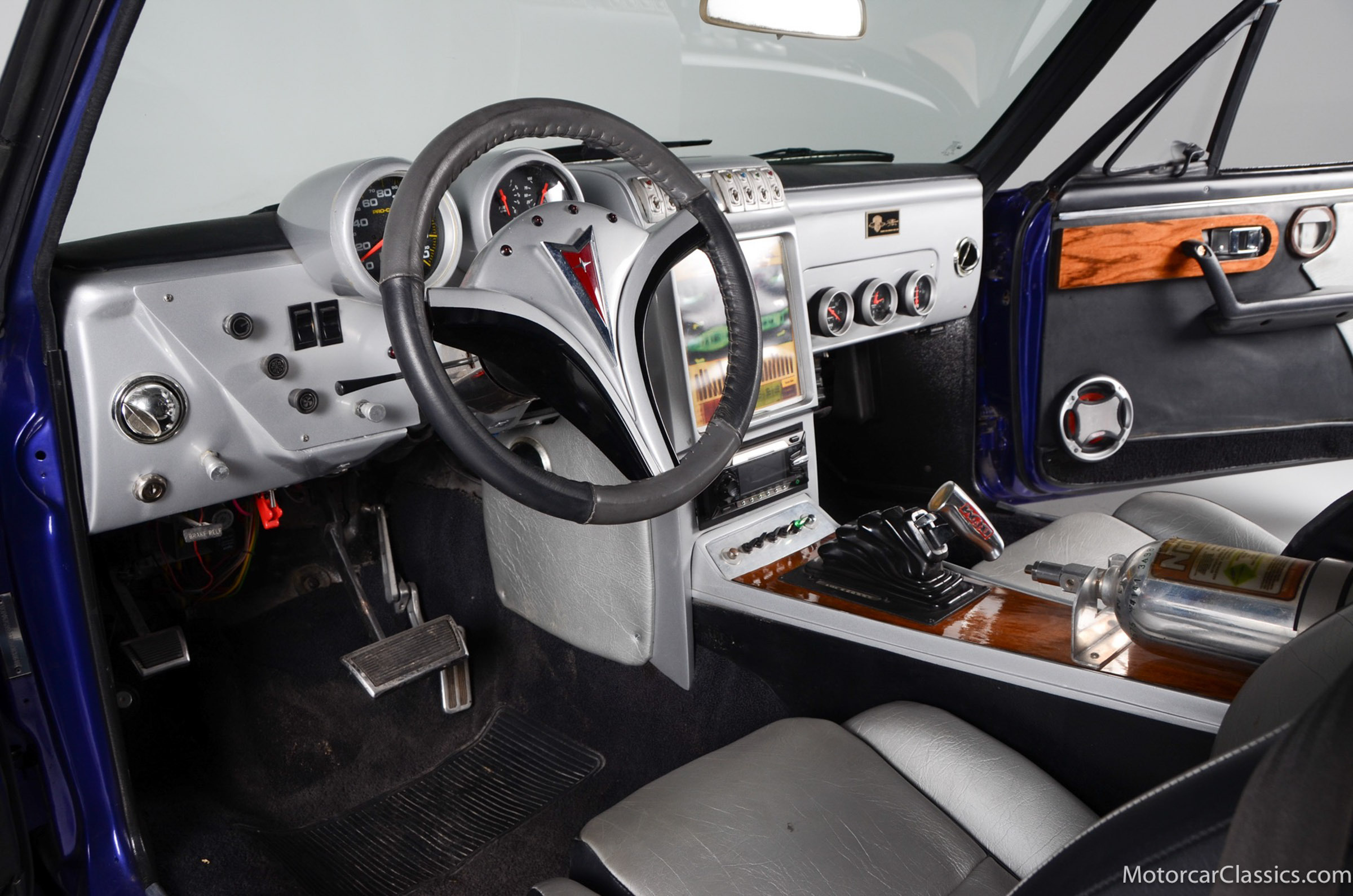 Цей знаменитий Pontiac був створений, щоб бути диким, і забув, де зупинитися