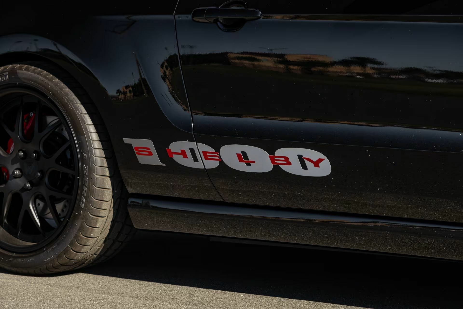 Цей Мустанг має більше потужності, ніж ваша страховка коли-небудь зможе витримати