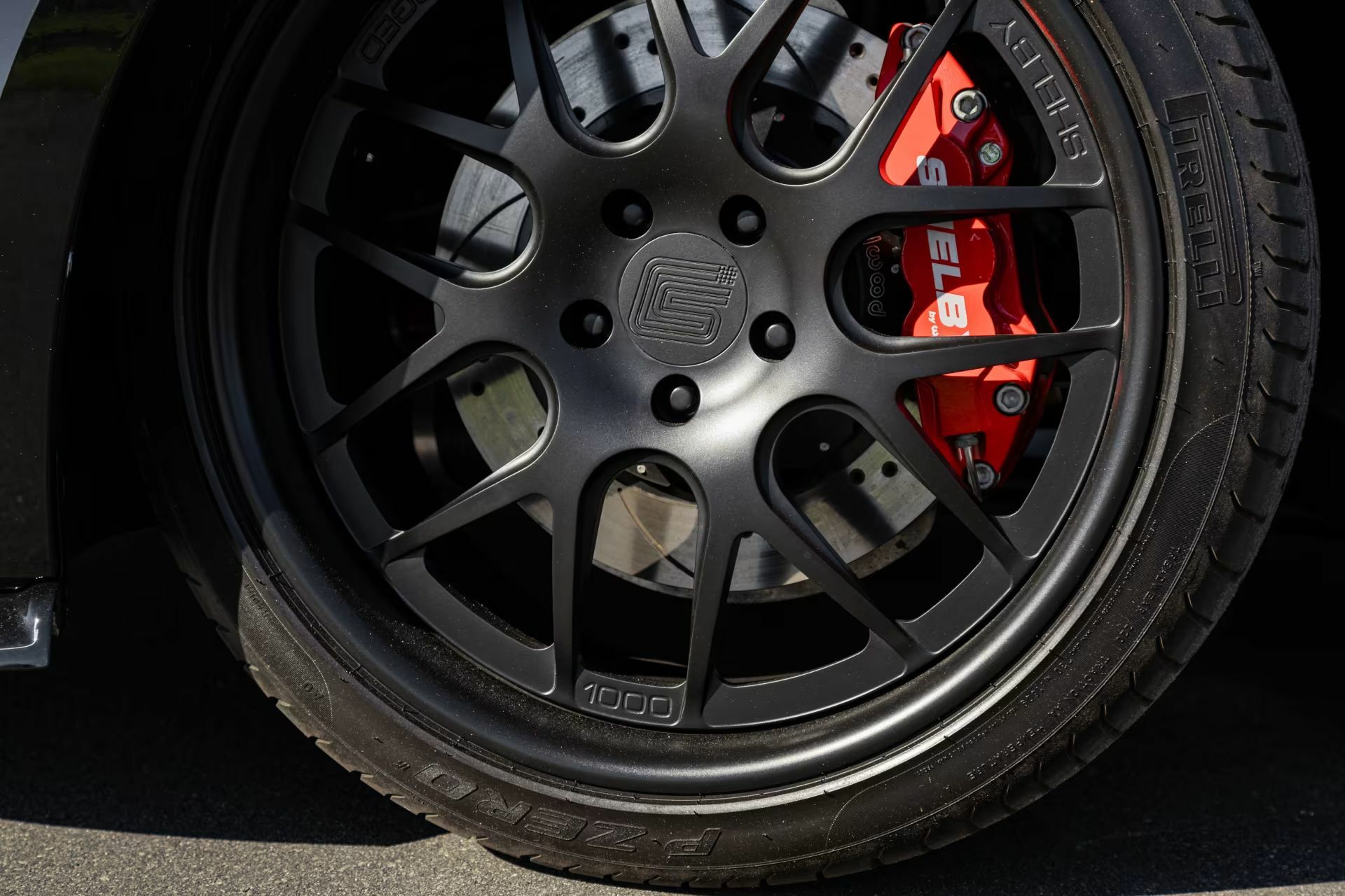 Цей Мустанг має більше потужності, ніж ваша страховка коли-небудь зможе витримати