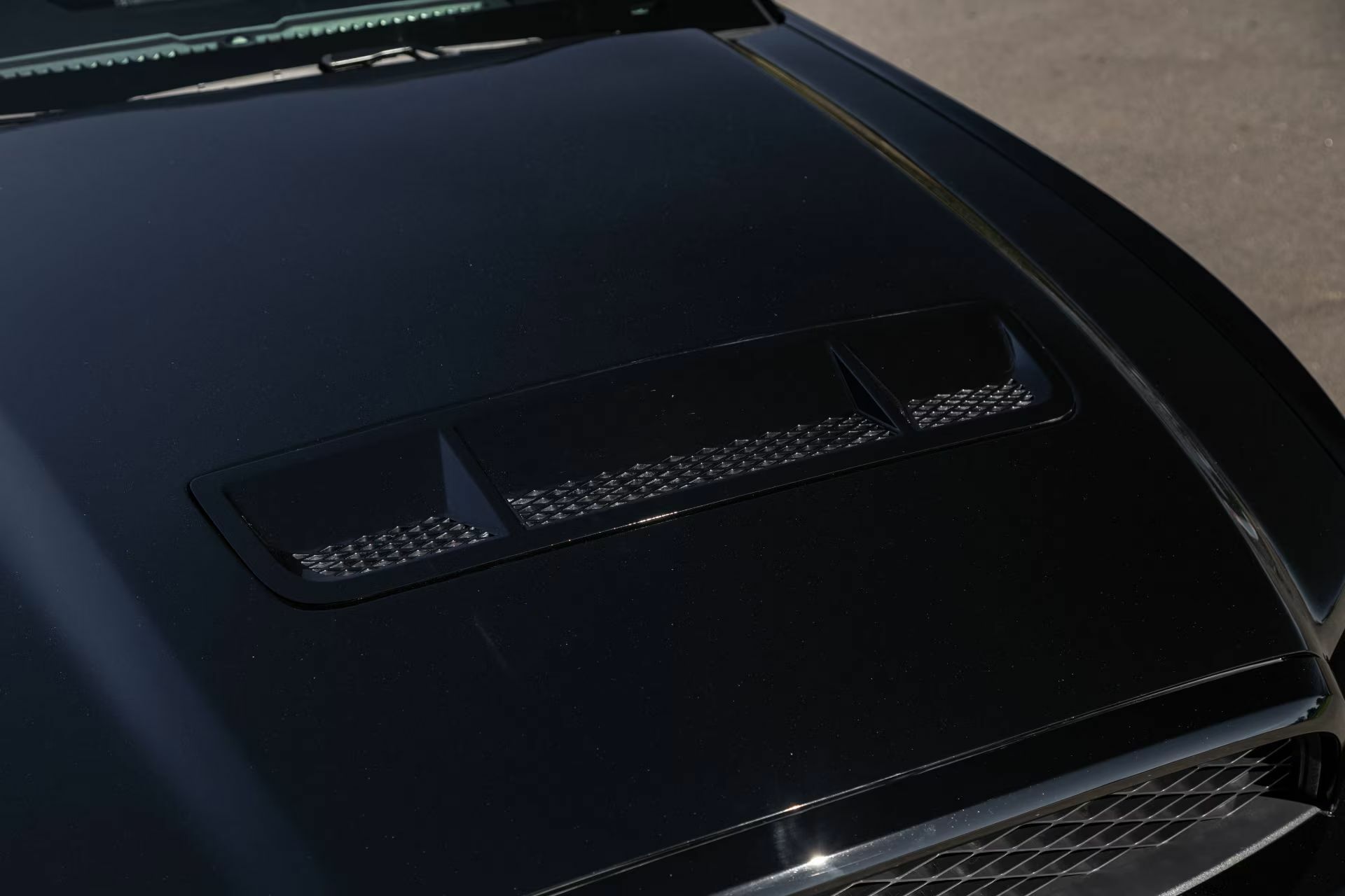 Цей Мустанг має більше потужності, ніж ваша страховка коли-небудь зможе витримати