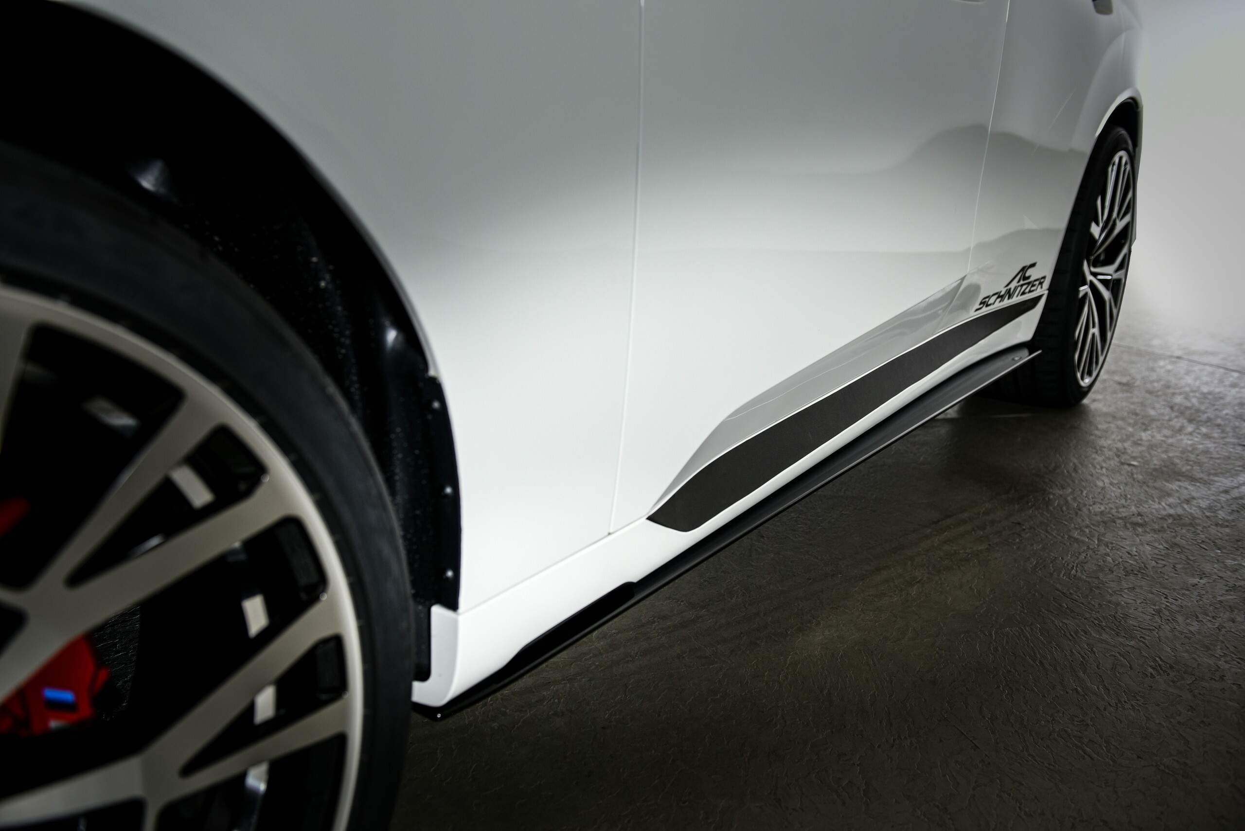 Тюнери BMW вже намагаються виправити стиль нового X3