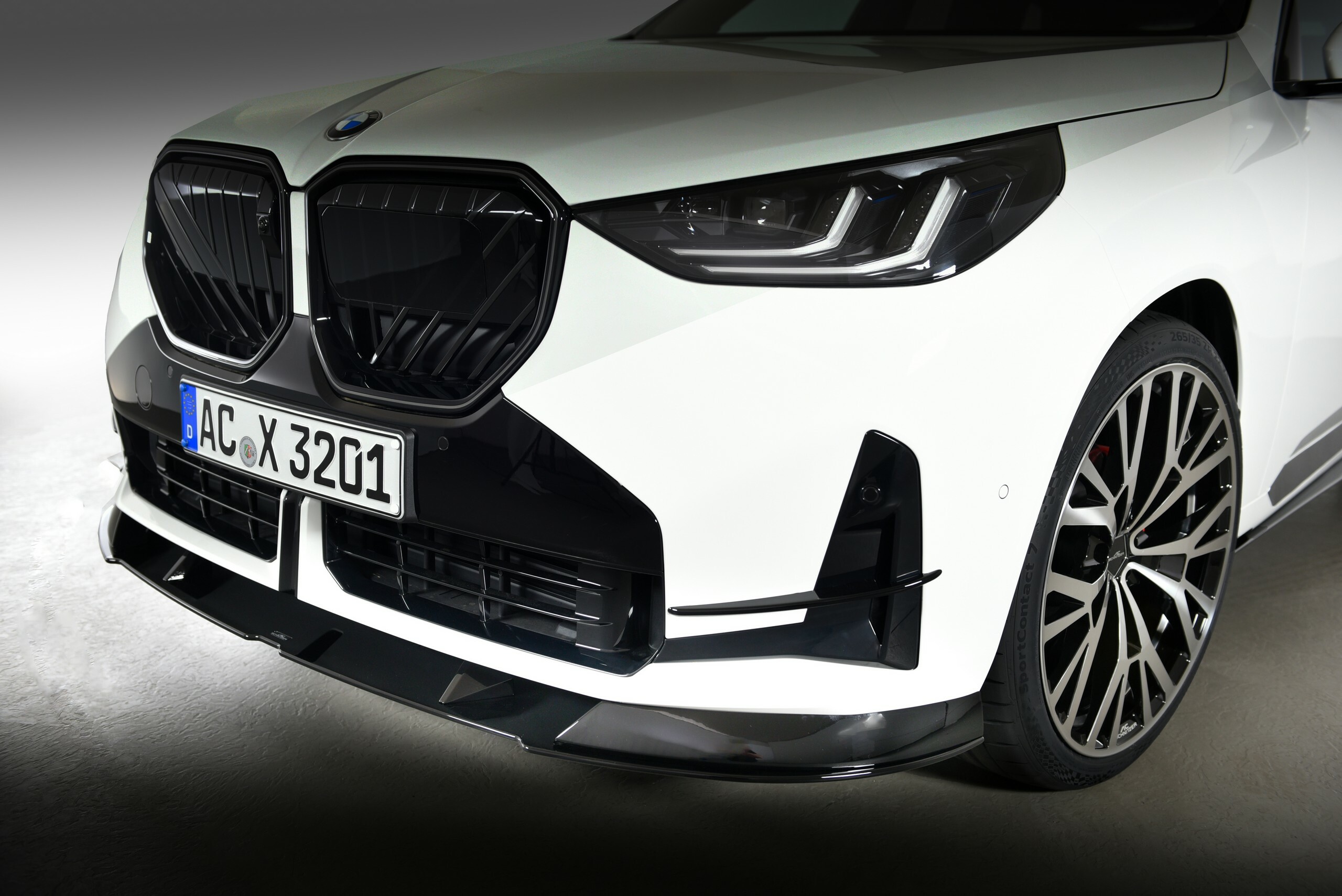 Тюнери BMW вже намагаються виправити стиль нового X3