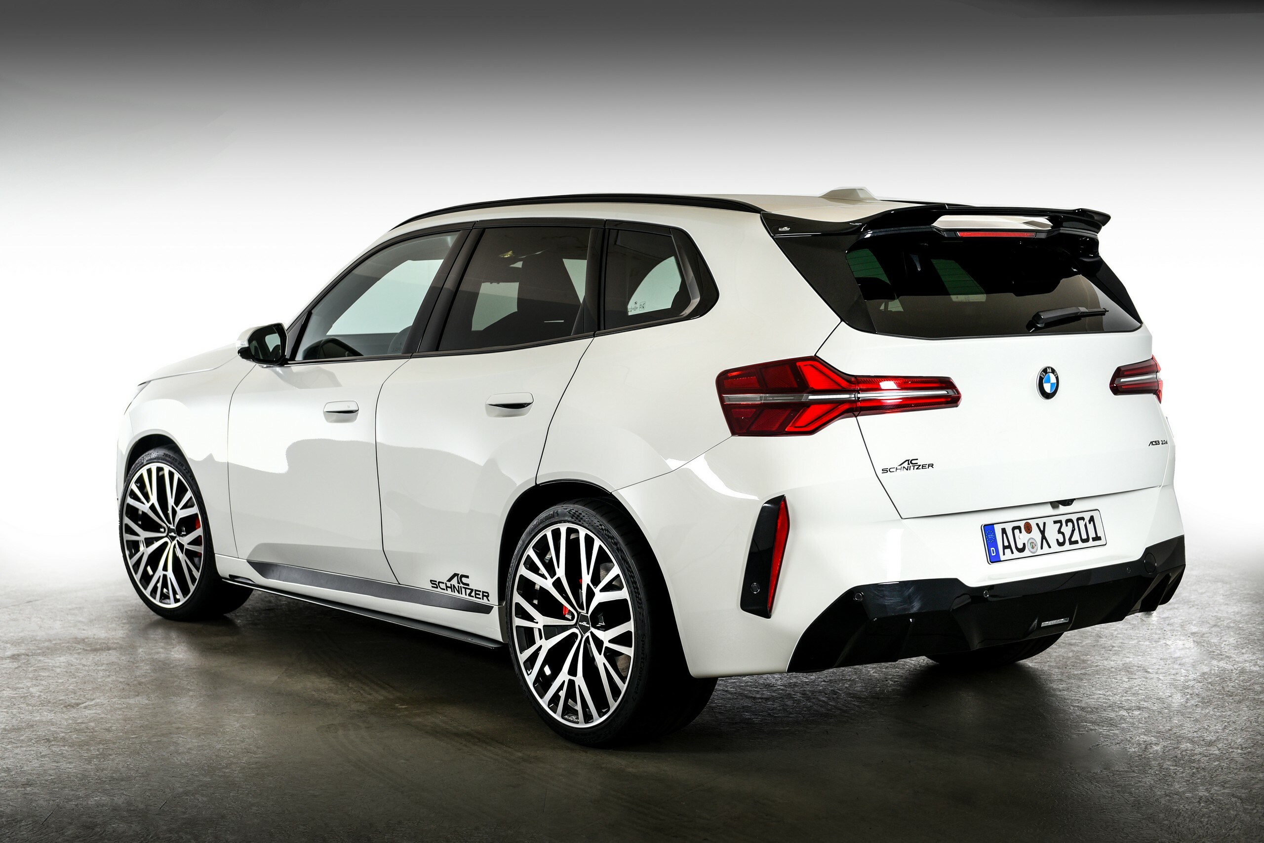 Тюнери BMW вже намагаються виправити стиль нового X3