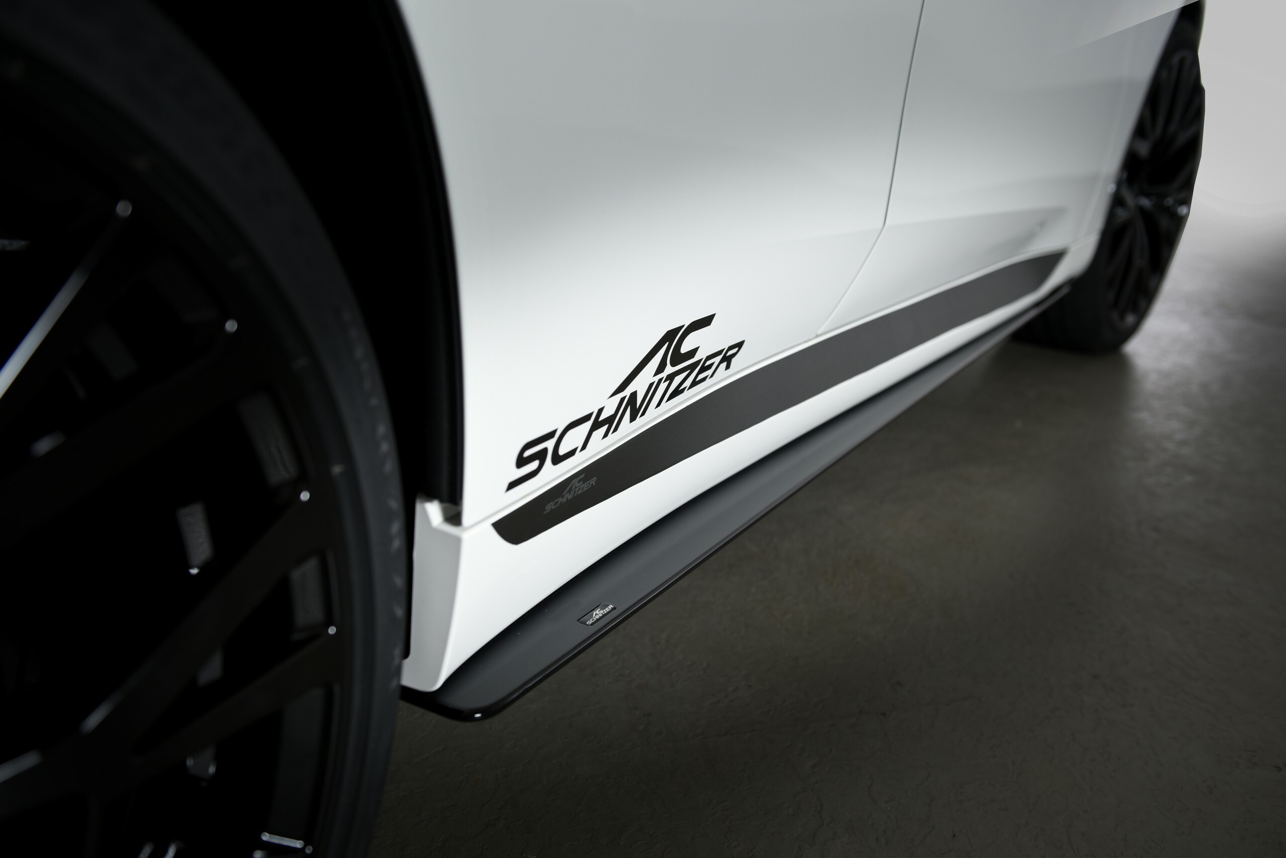 Тюнери BMW вже намагаються виправити стиль нового X3