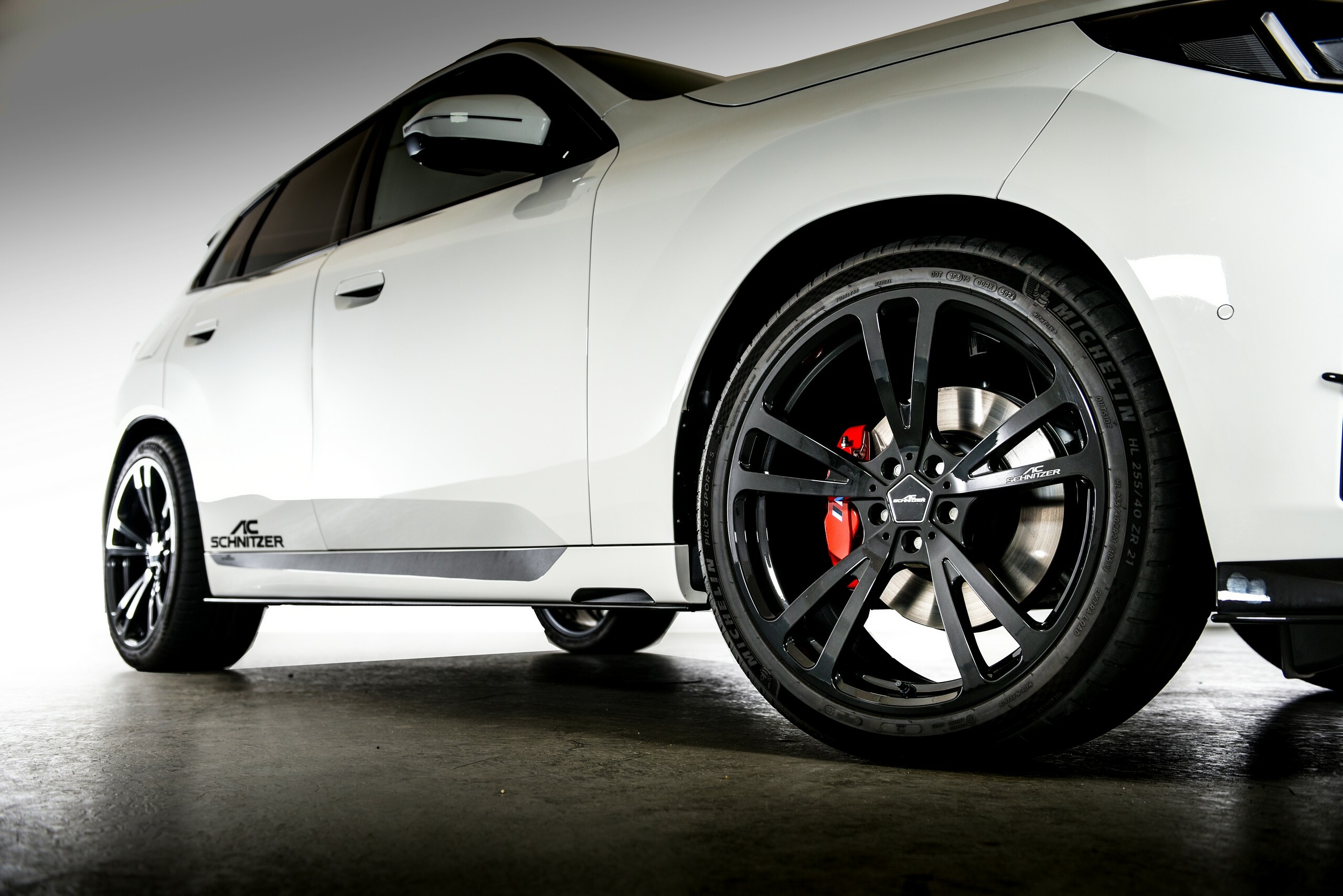 Тюнери BMW вже намагаються виправити стиль нового X3