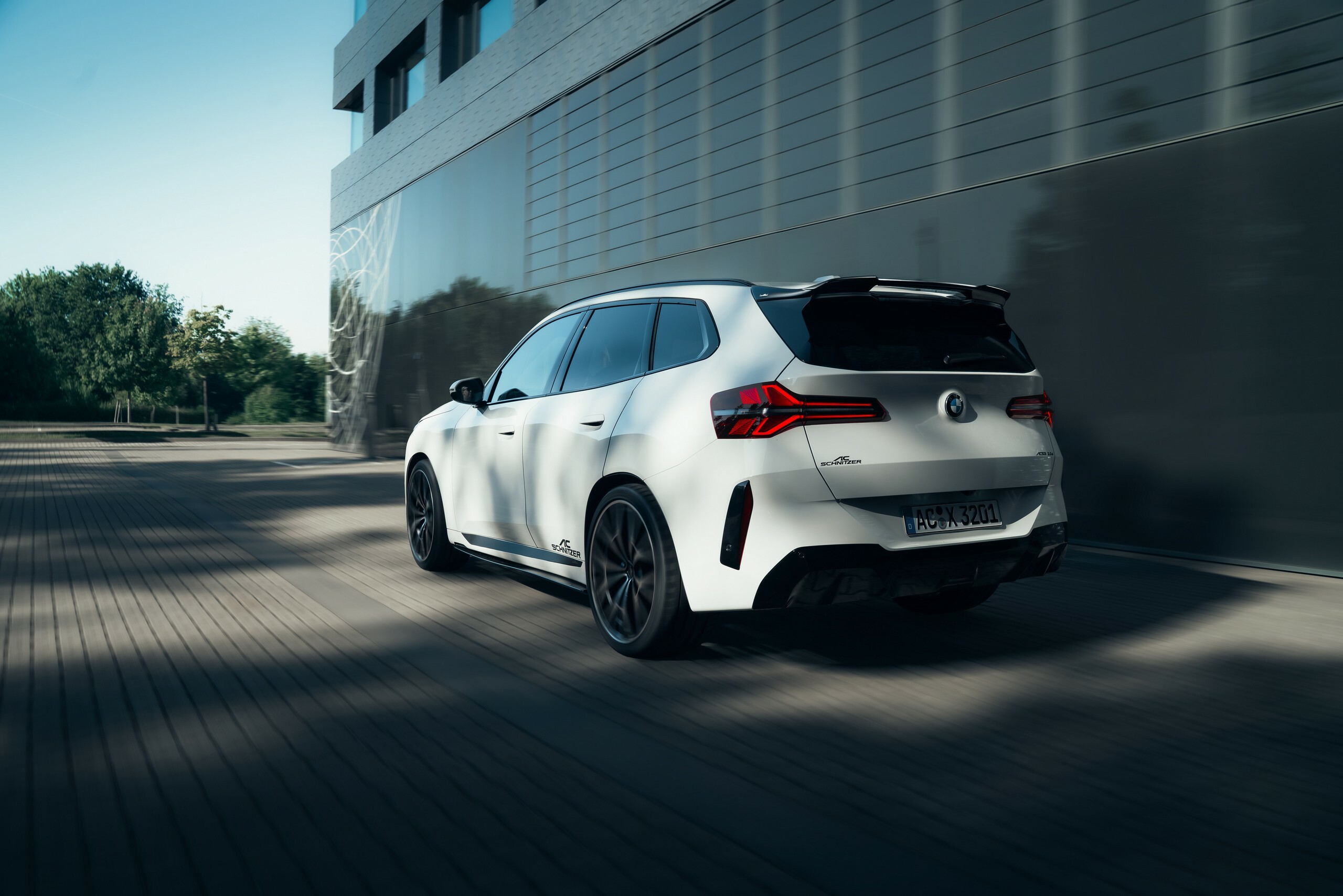 Тюнери BMW вже намагаються виправити стиль нового X3