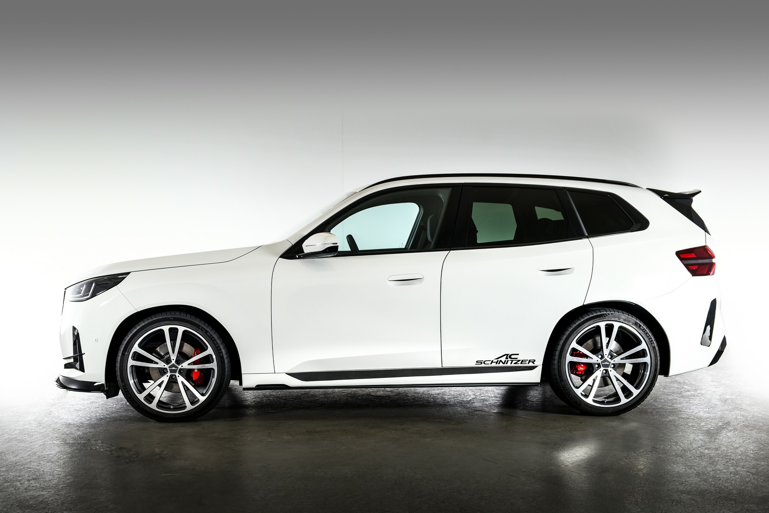 Тюнери BMW вже намагаються виправити стиль нового X3