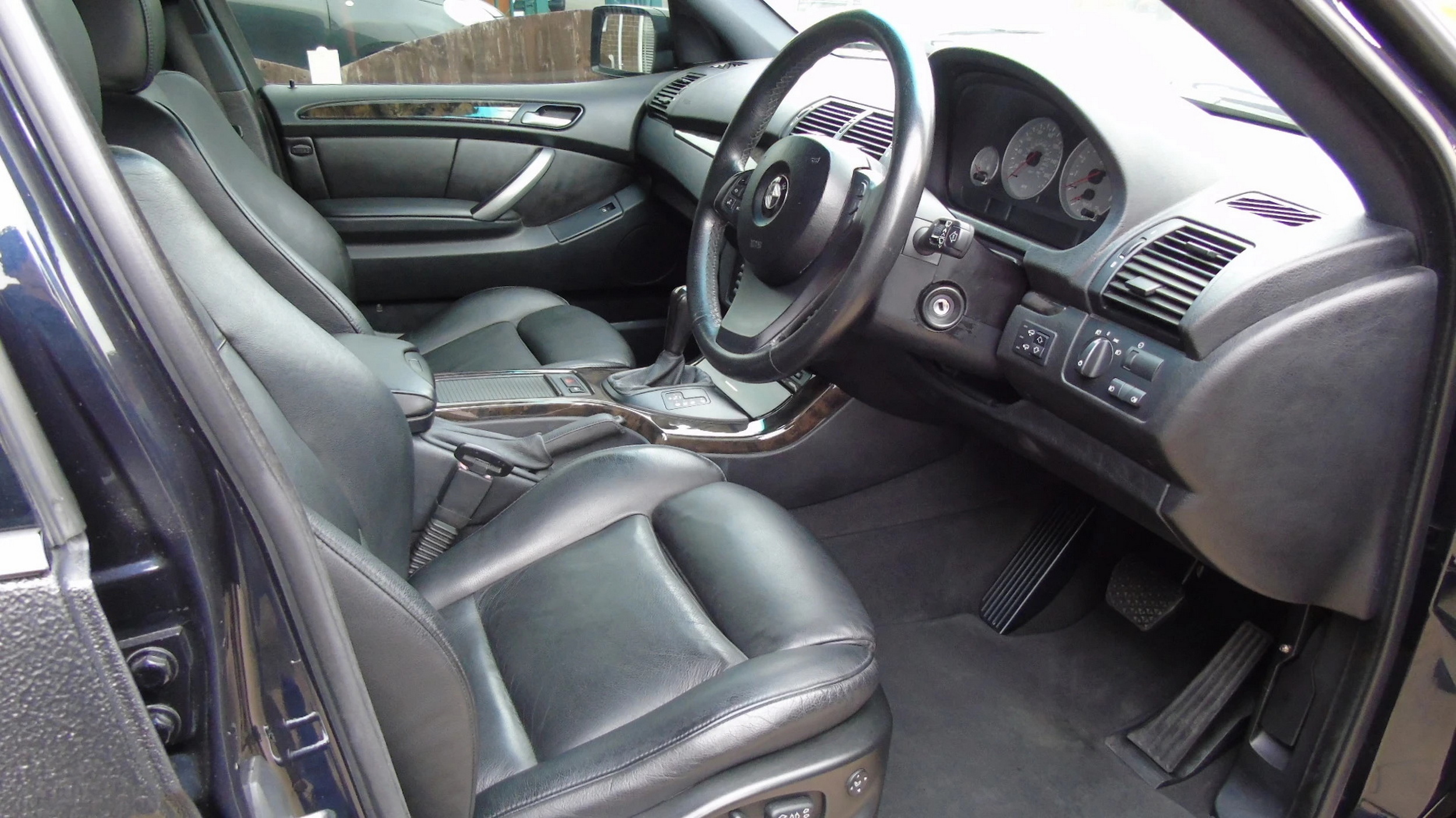 Ми знали, що не варто годувати BMW після півночі