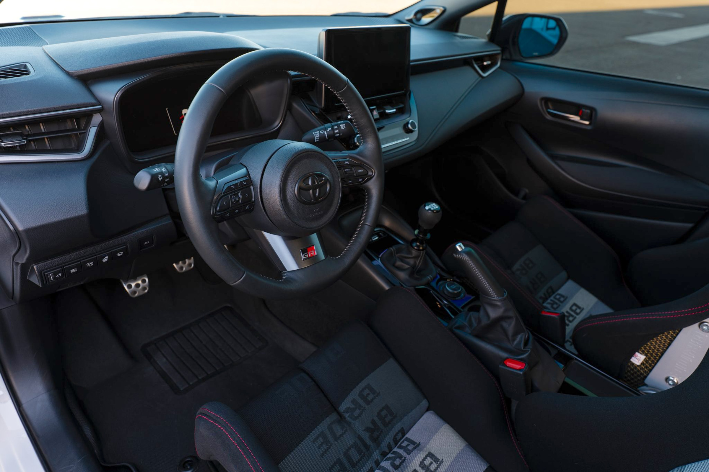 Дворічна Corolla GR продана дорожче, ніж нова