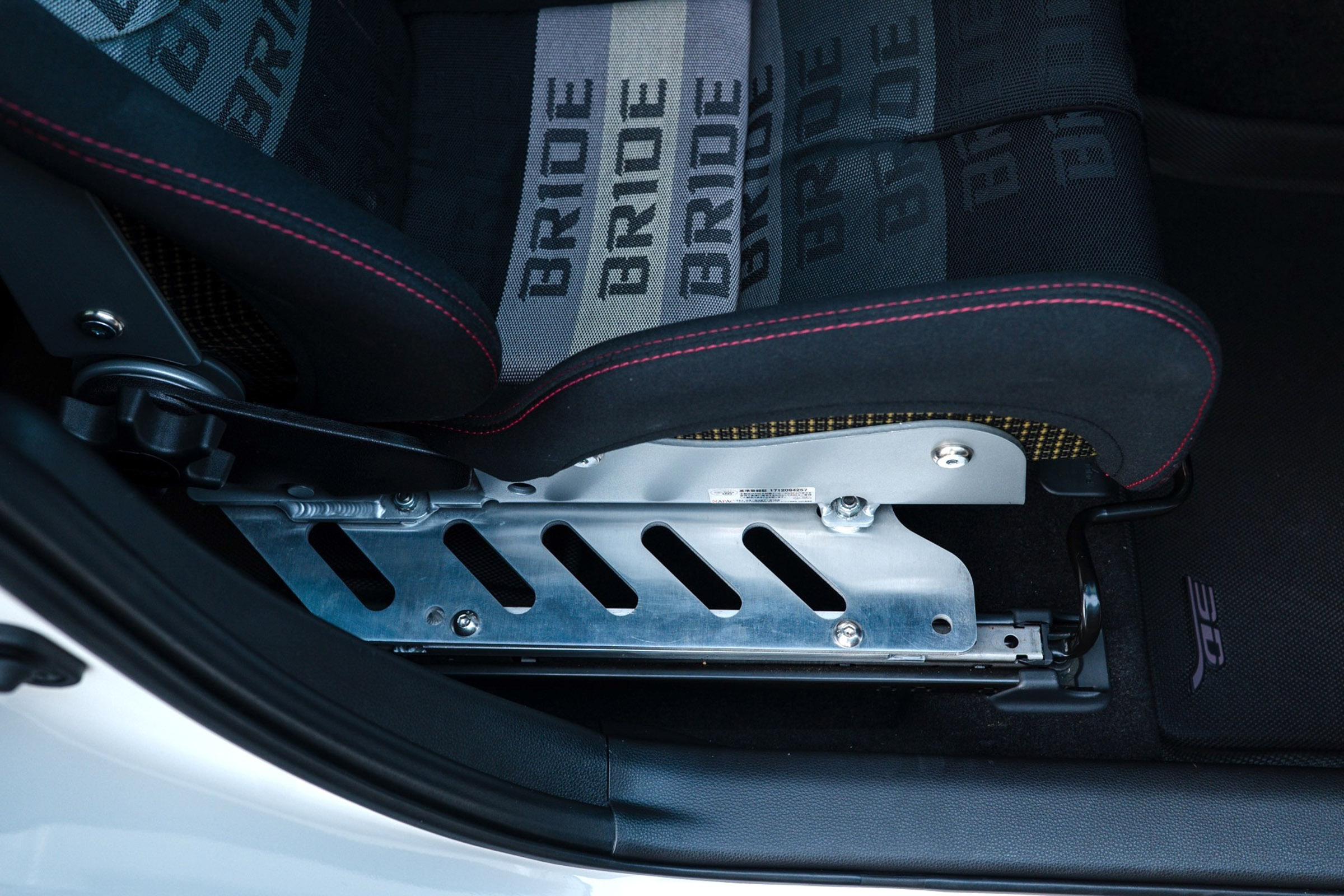 Дворічна Corolla GR продана дорожче, ніж нова