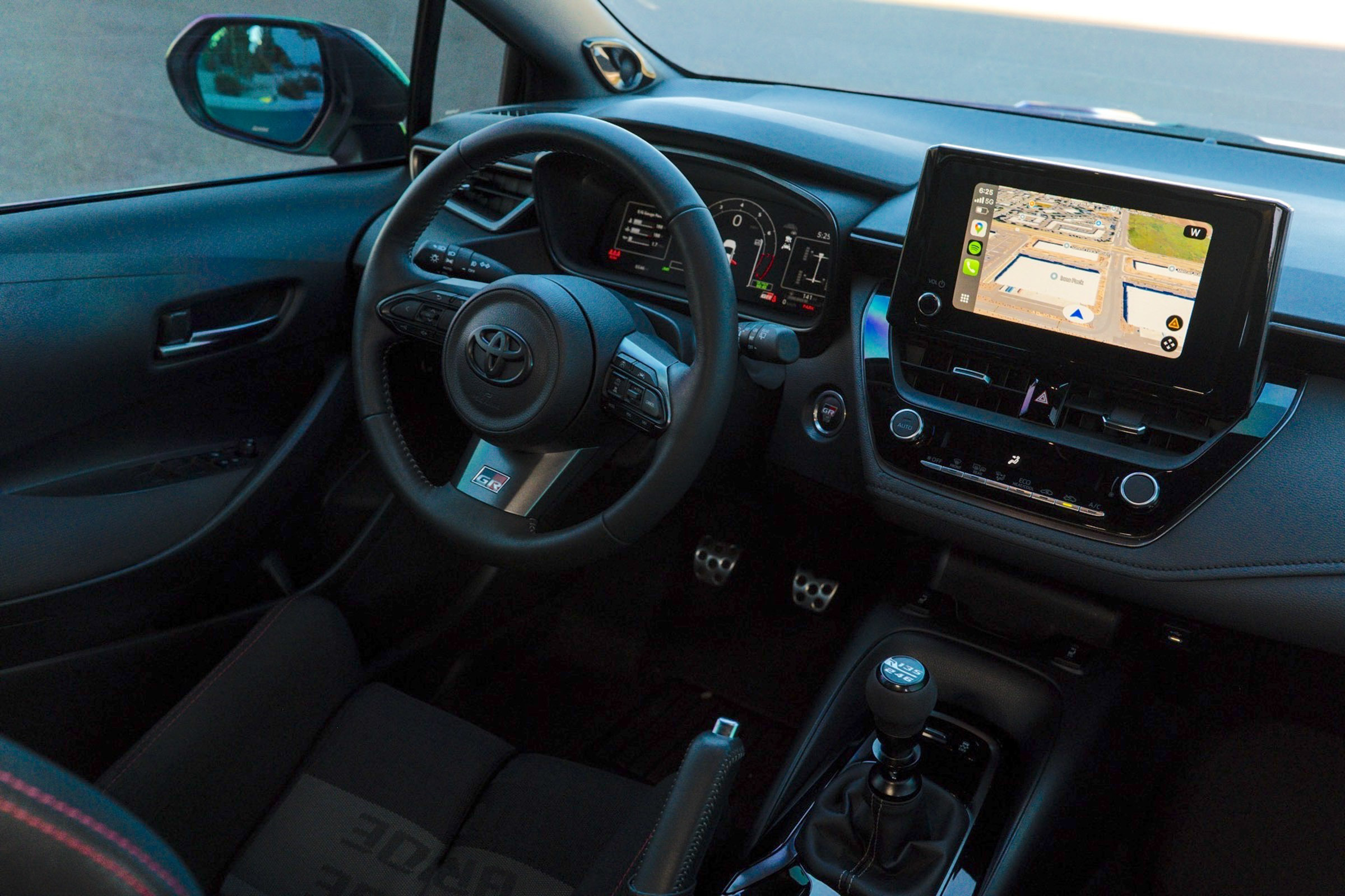 Дворічна Corolla GR продана дорожче, ніж нова