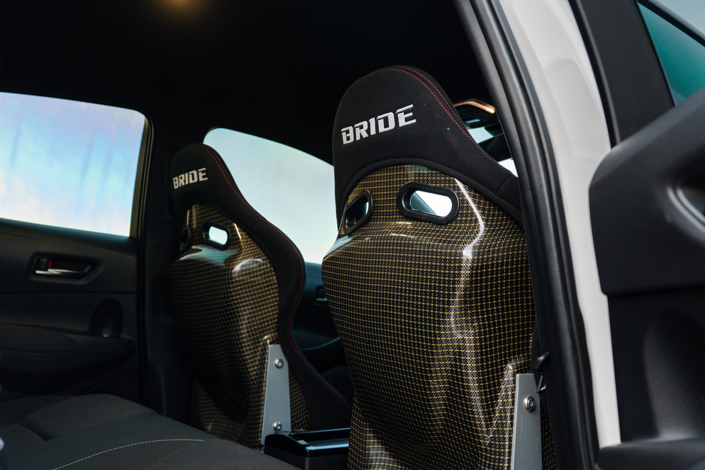 Дворічна Corolla GR продана дорожче, ніж нова