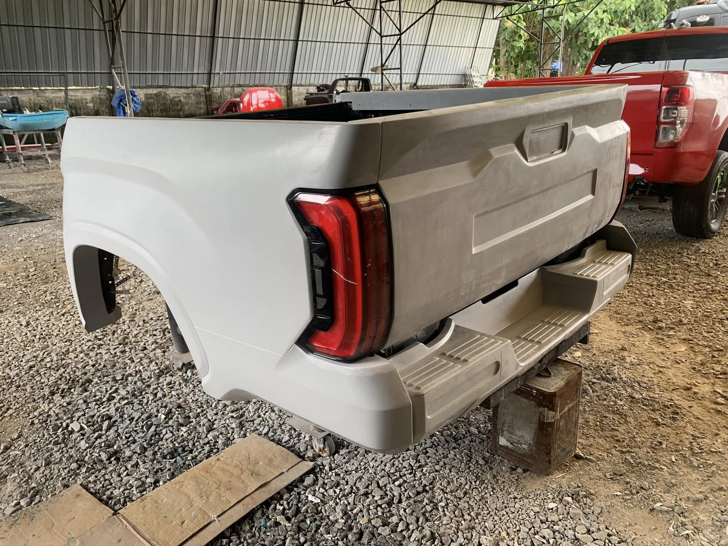 Ви поклянетеся, що це справжня тундра, поки не придивитеся ближче