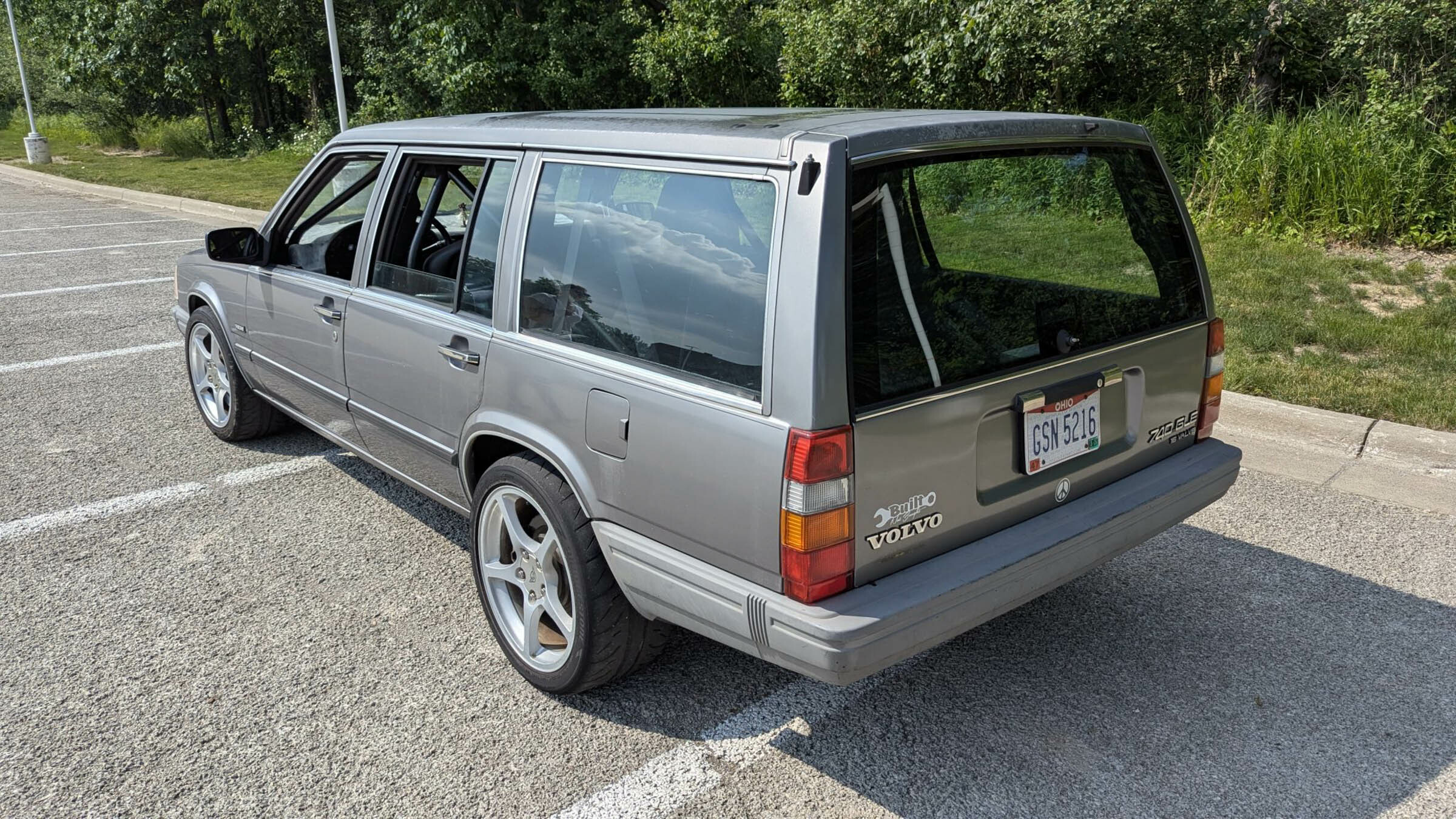 У цьому шведському універсалі є щось дуже американське