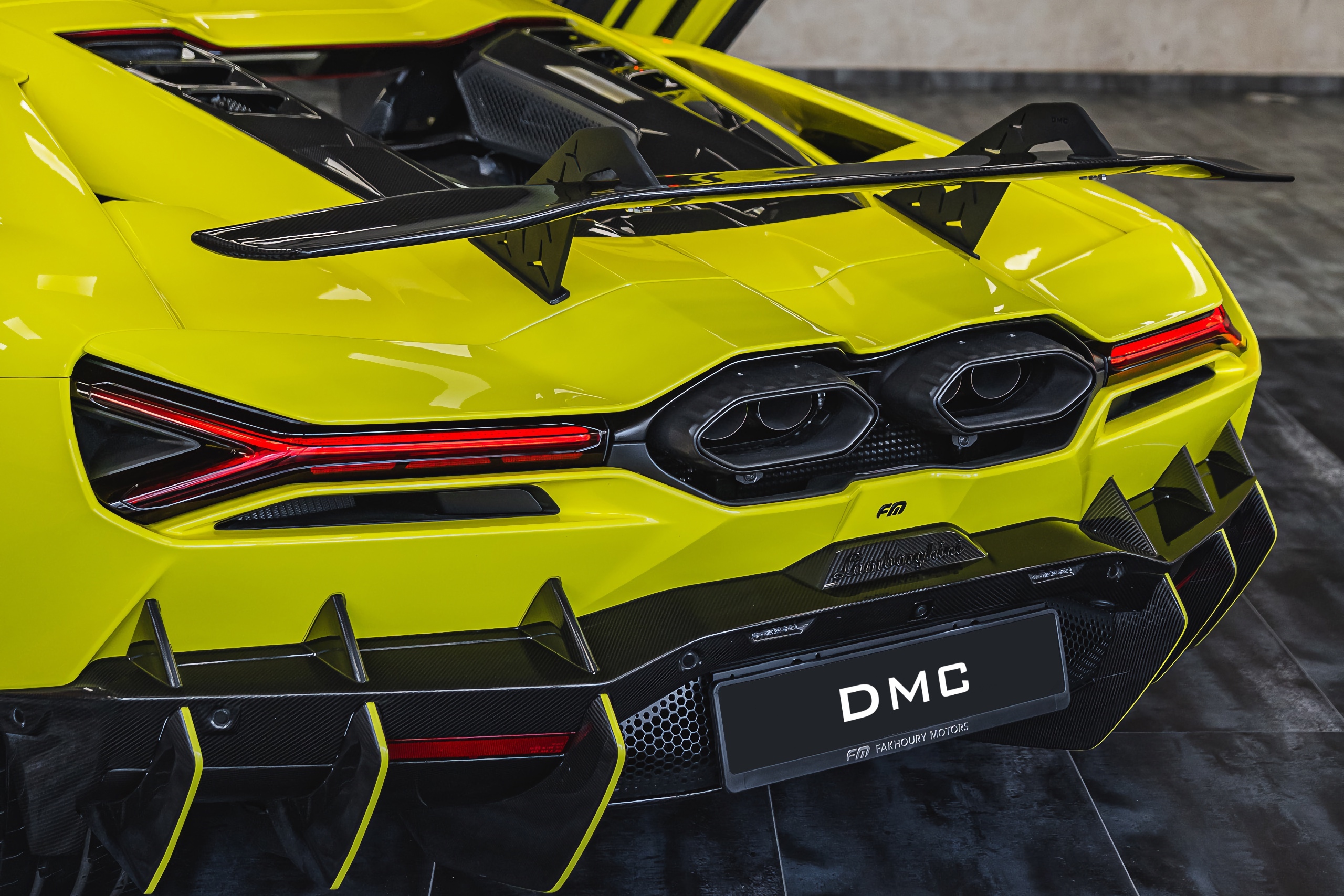 Найскандальніший мод Lamborghini, який ви побачите сьогодні, не від Mansory