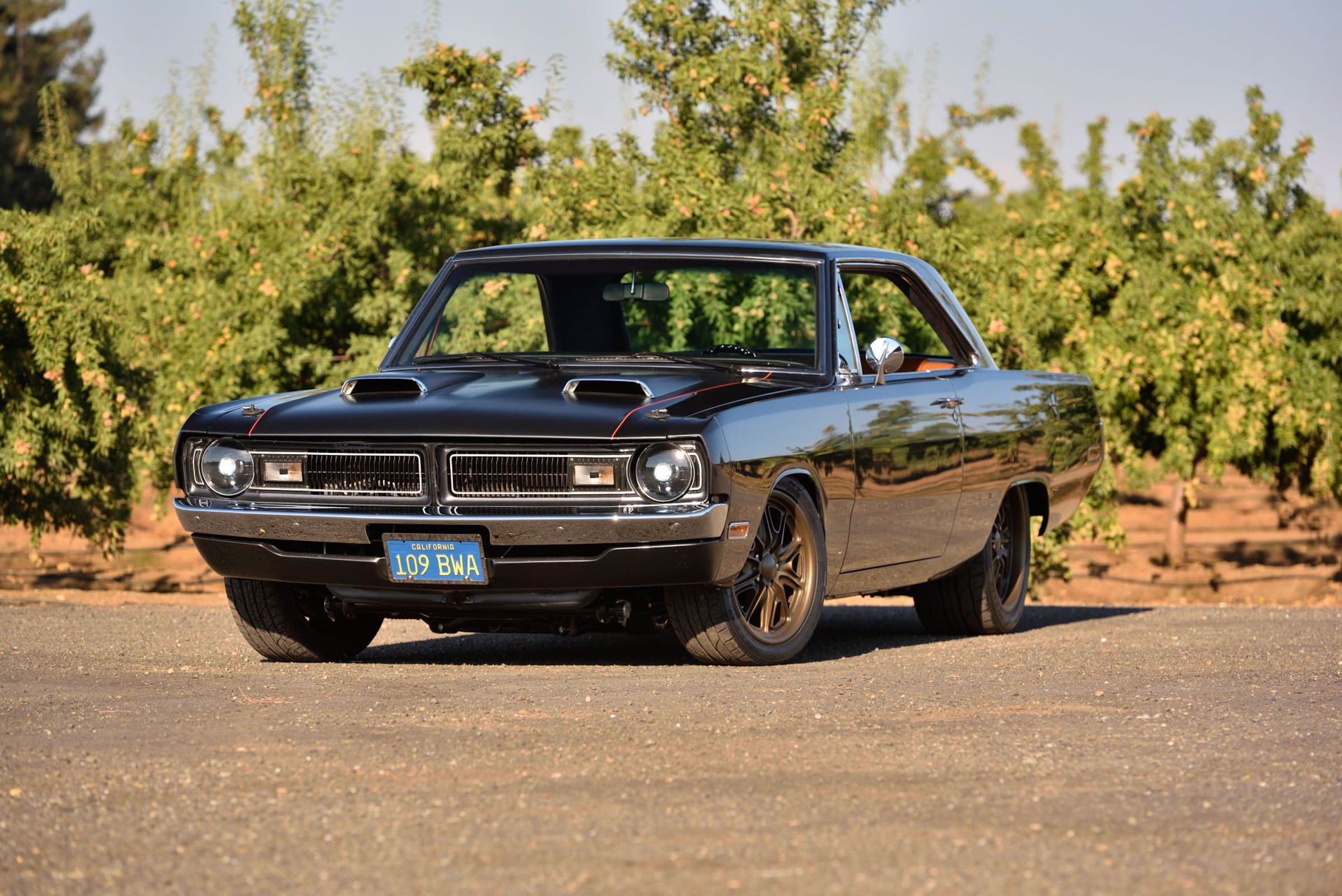 Цей маленький Dodge щойно влаштував бійку з кожним зарядним пристроєм, якого бачив