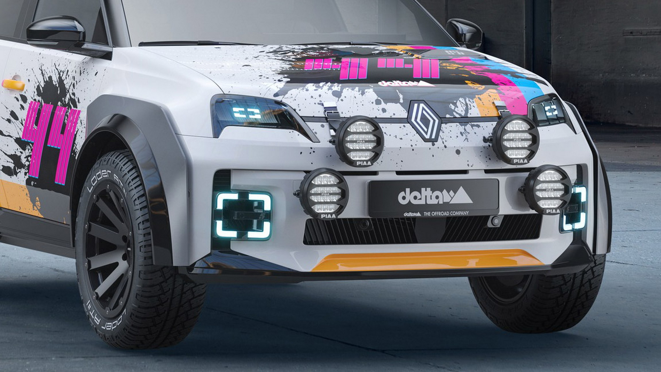 Цей Renault 5 EV, що обливає брудом, має статися