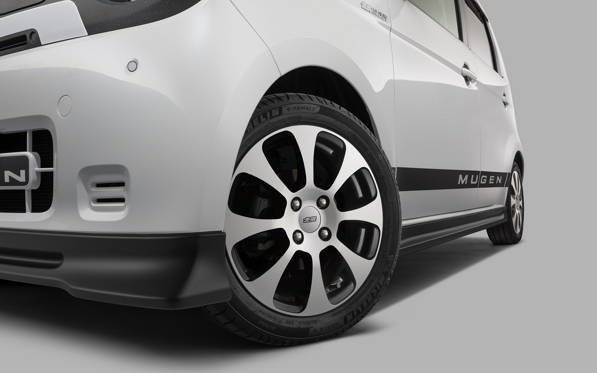 Mugen перетворює крихітний електромобіль Honda на кишеньковий Street Fighter