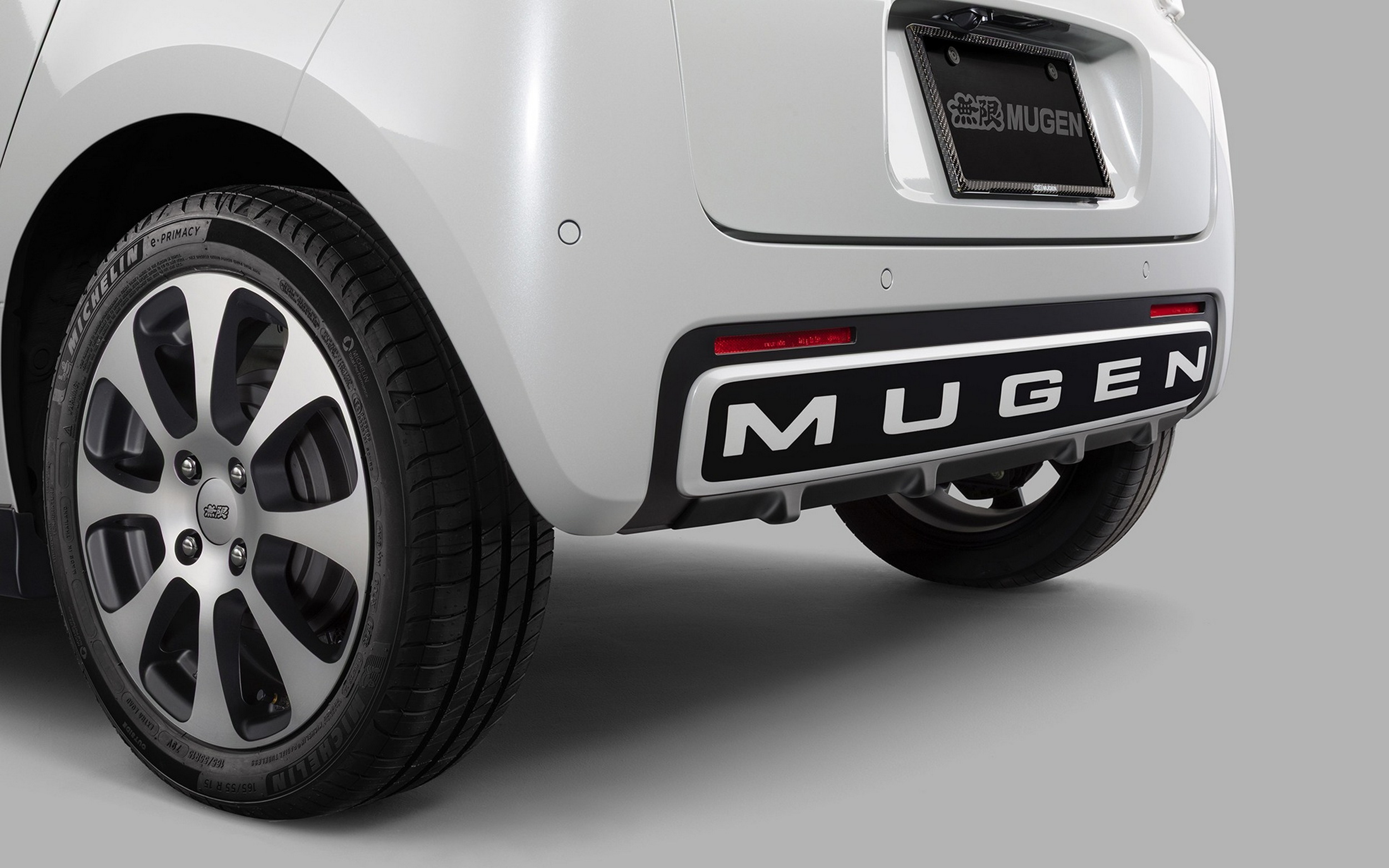 Mugen перетворює крихітний електромобіль Honda на кишеньковий Street Fighter