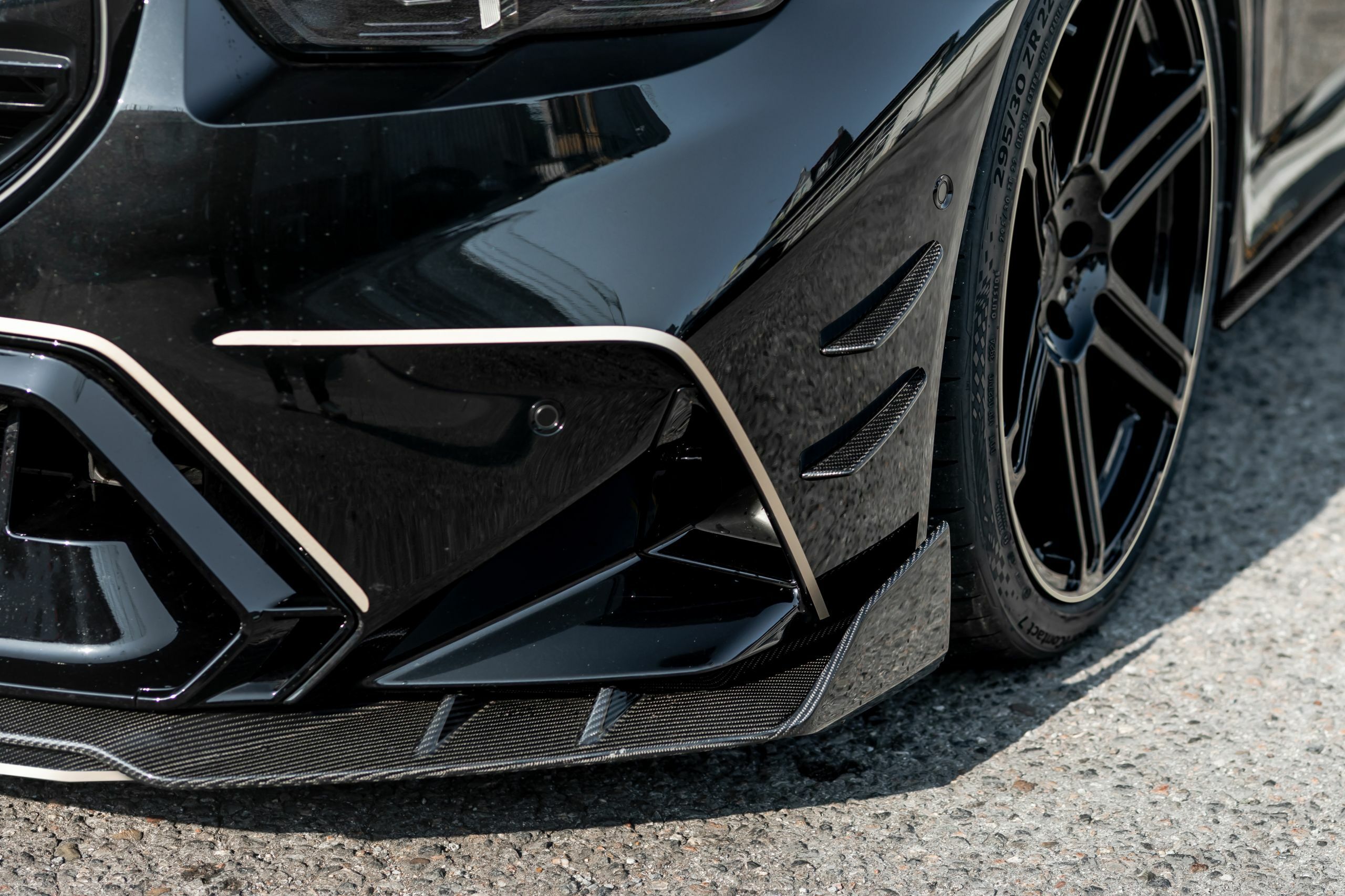 Ви думали, що новий M5 швидкий. Зачекайте, поки не побачите цей.