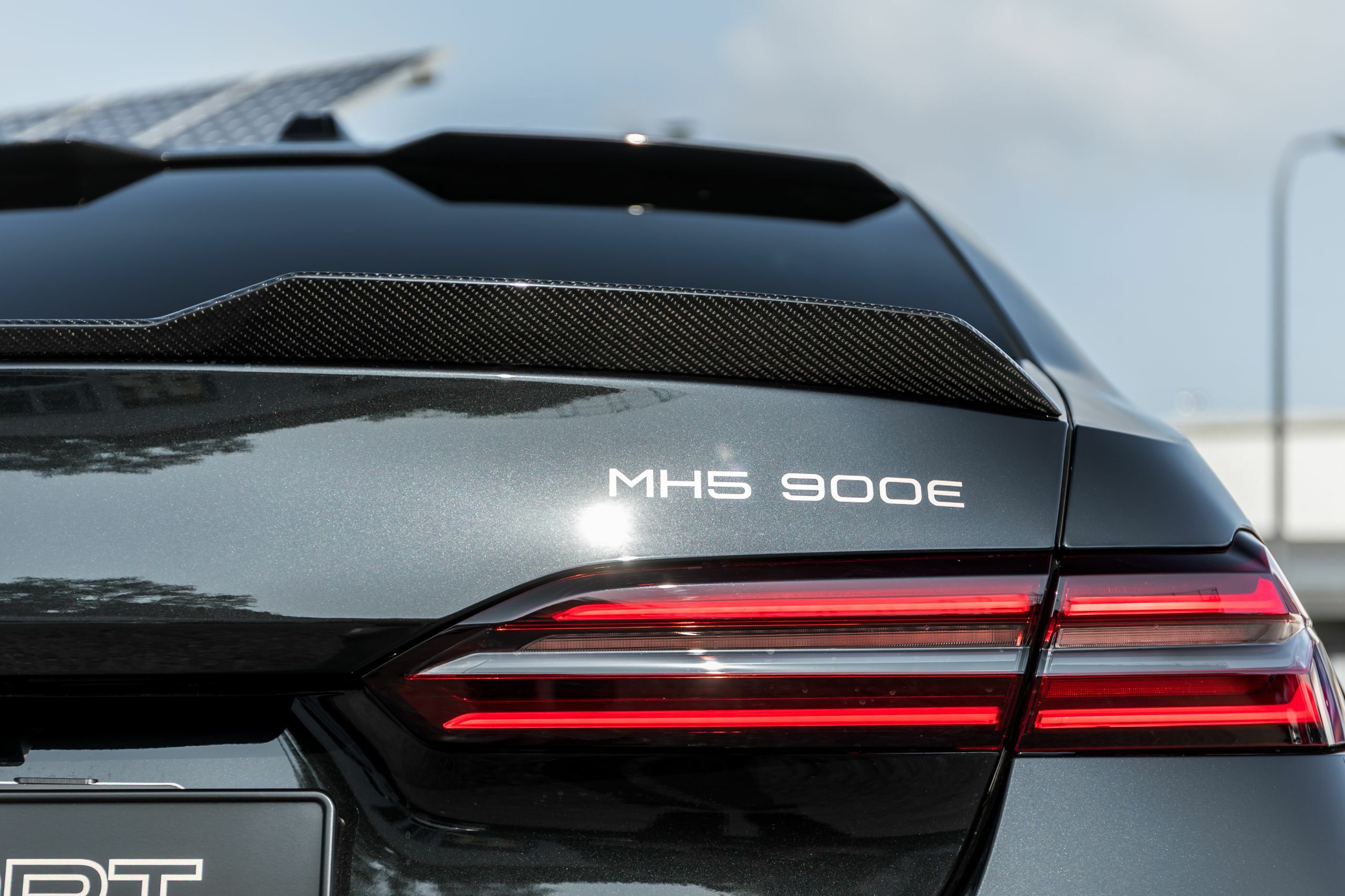 Ви думали, що новий M5 швидкий. Зачекайте, поки не побачите цей.