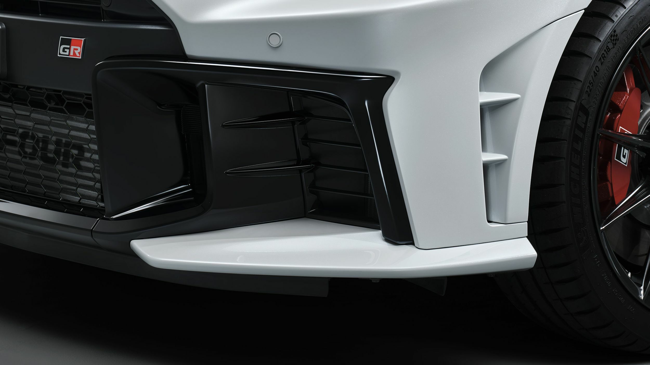 Toyota GR Yaris стала гучнішою завдяки пакету Aero Performance.