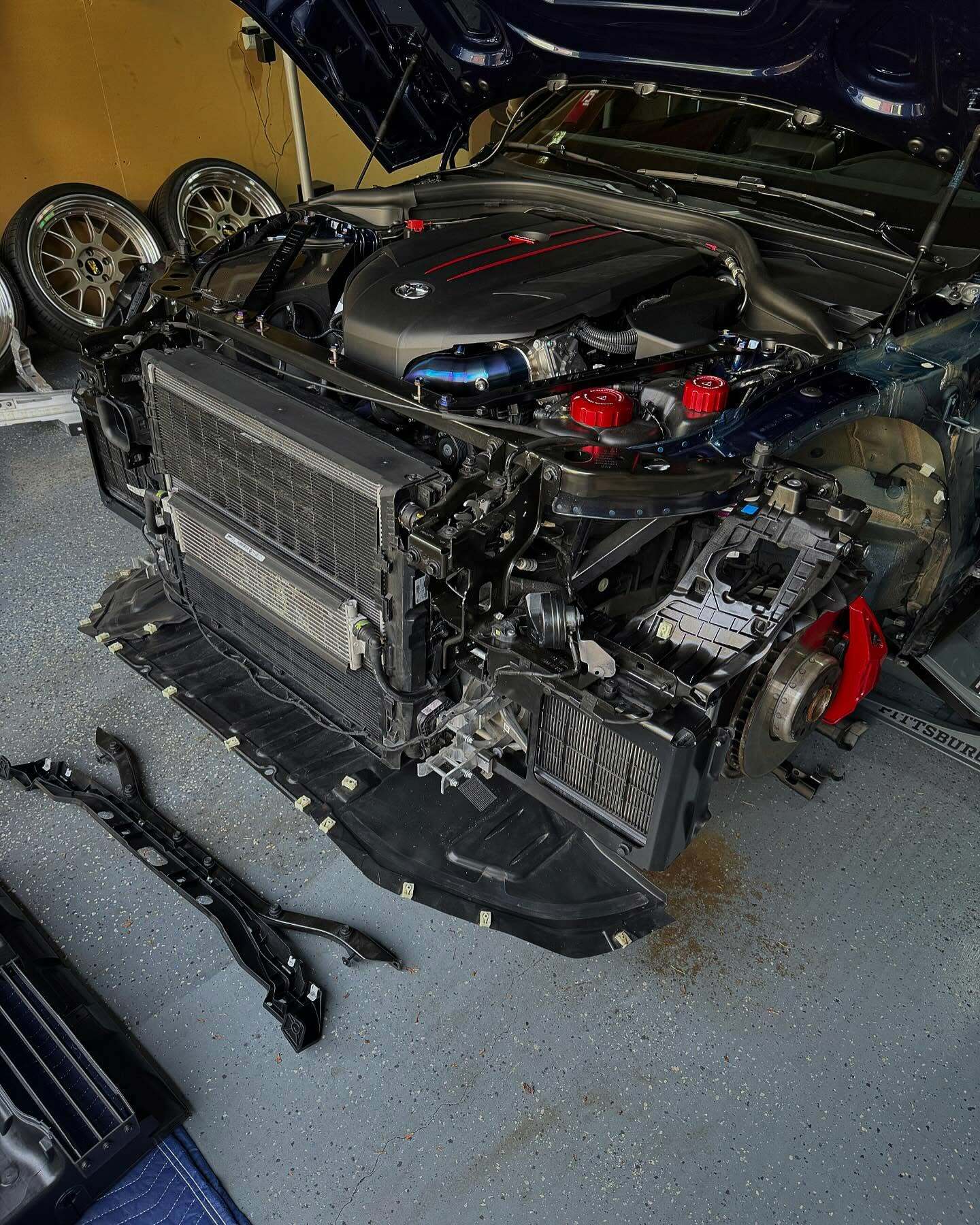 Один хлопець зробив повне коло на своєму BMW GR Supra