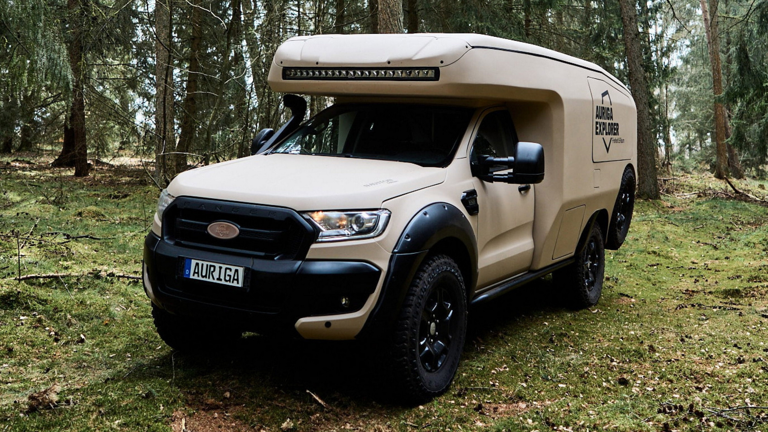 Цей розширюваний мобільний будинок Ford робить Cybertruck звичайним