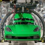 Porsche знекровлюють у Китаї: дилерські центри згортаються, річний збут впав&hellip;