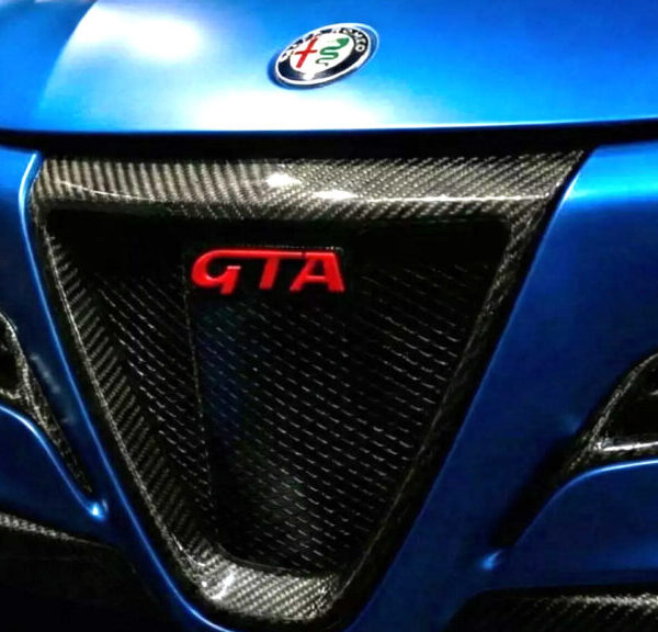 Малюк Alfa GTA виглядає належним чином, але це все ще цифровий дим