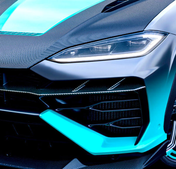 Гібридний Lamborghini від Larte не рятує планету, а лише ваше місце у Valet