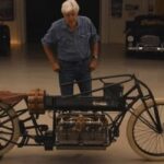 Мережа демонструє рідкісний байк 1907 року.