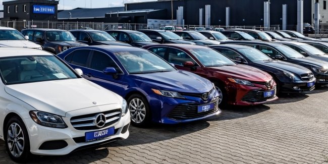 Які авто з пробігом обирали українці: лідери продажів у січні