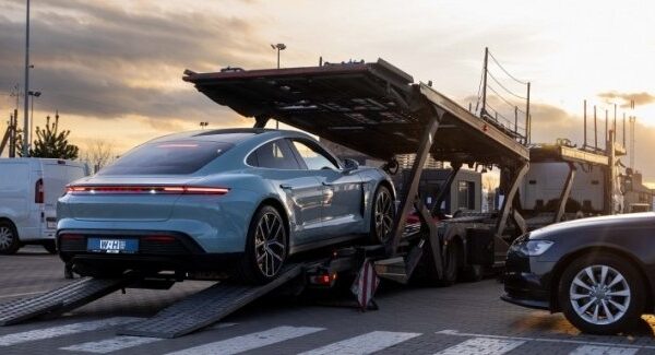 Торік імпортовані в Україну автівки мали в середньому 9 років.