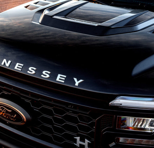 Його називають VelociRaptor 1200, але це число не є кінськими силами