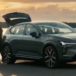 Volvo повідомила про значні втрати.