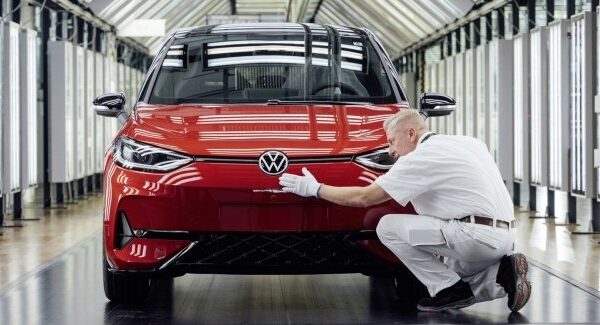 Volkswagen потерпає від фінансових проблем через мита США.