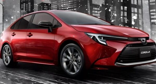 Японська Toyota Corolla: ріст цін на 60% за десятиліття.